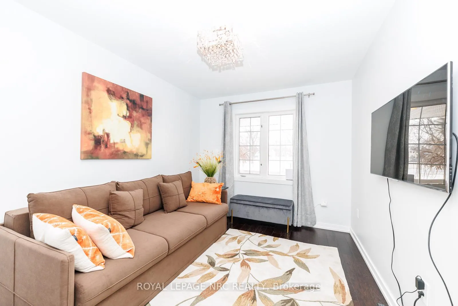 Photo 12 of 4A Wood Street, St. Catharines, Fairview — HOMEH