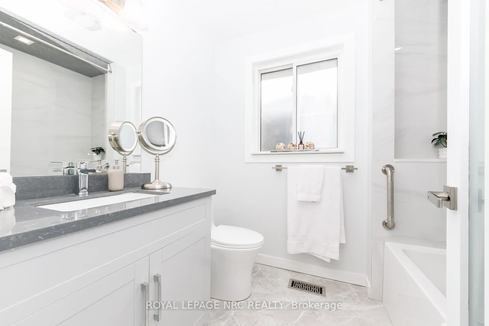 Photo 22 of 4A Wood Street, St. Catharines, Fairview — HOMEH