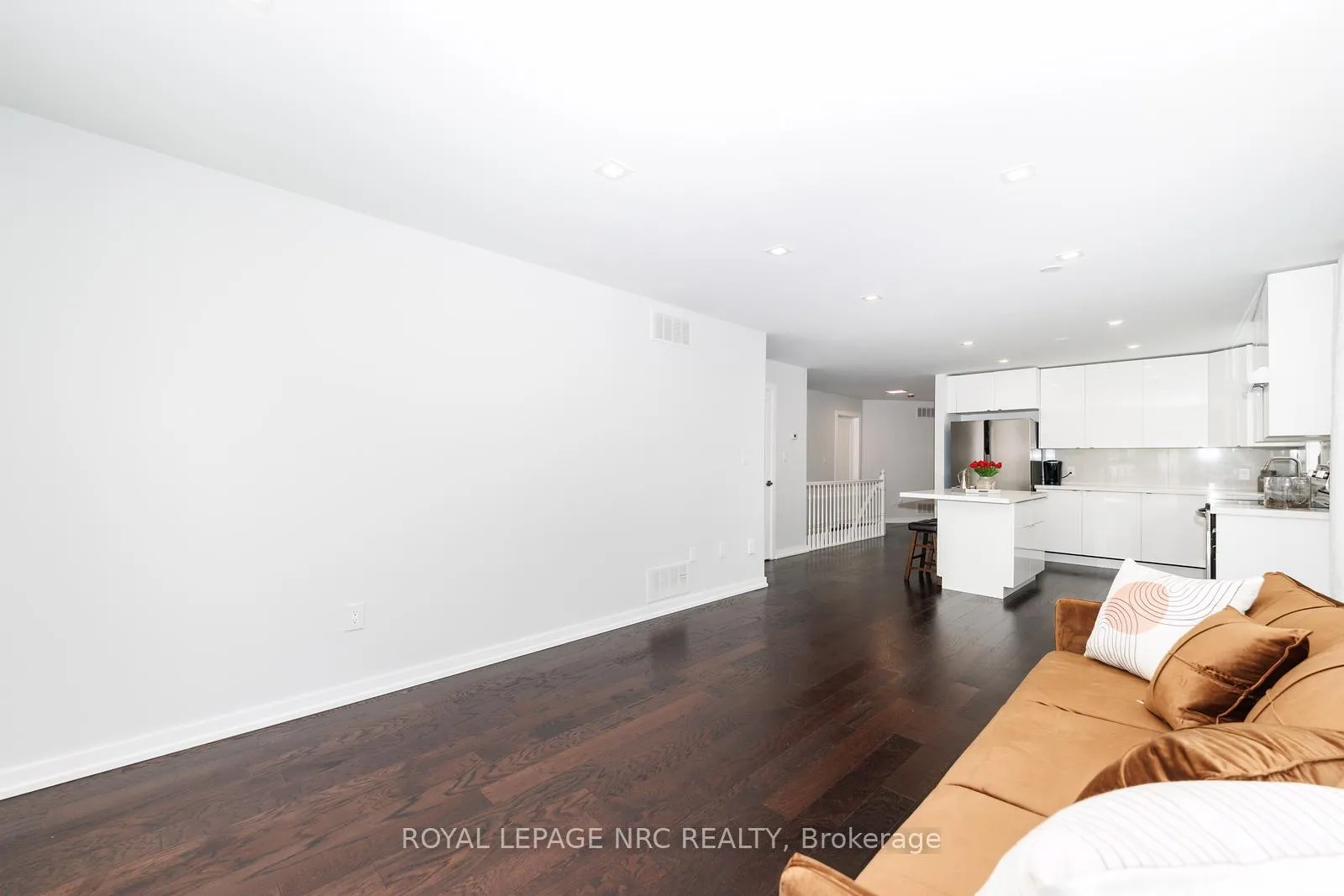Photo 32 of 4A Wood Street, St. Catharines, Fairview — HOMEH