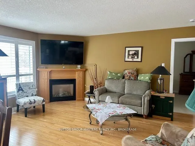 Photo 4 of 426 Grandtrunk Avenue, Kingston, East Gardiners Rd — HOMEH