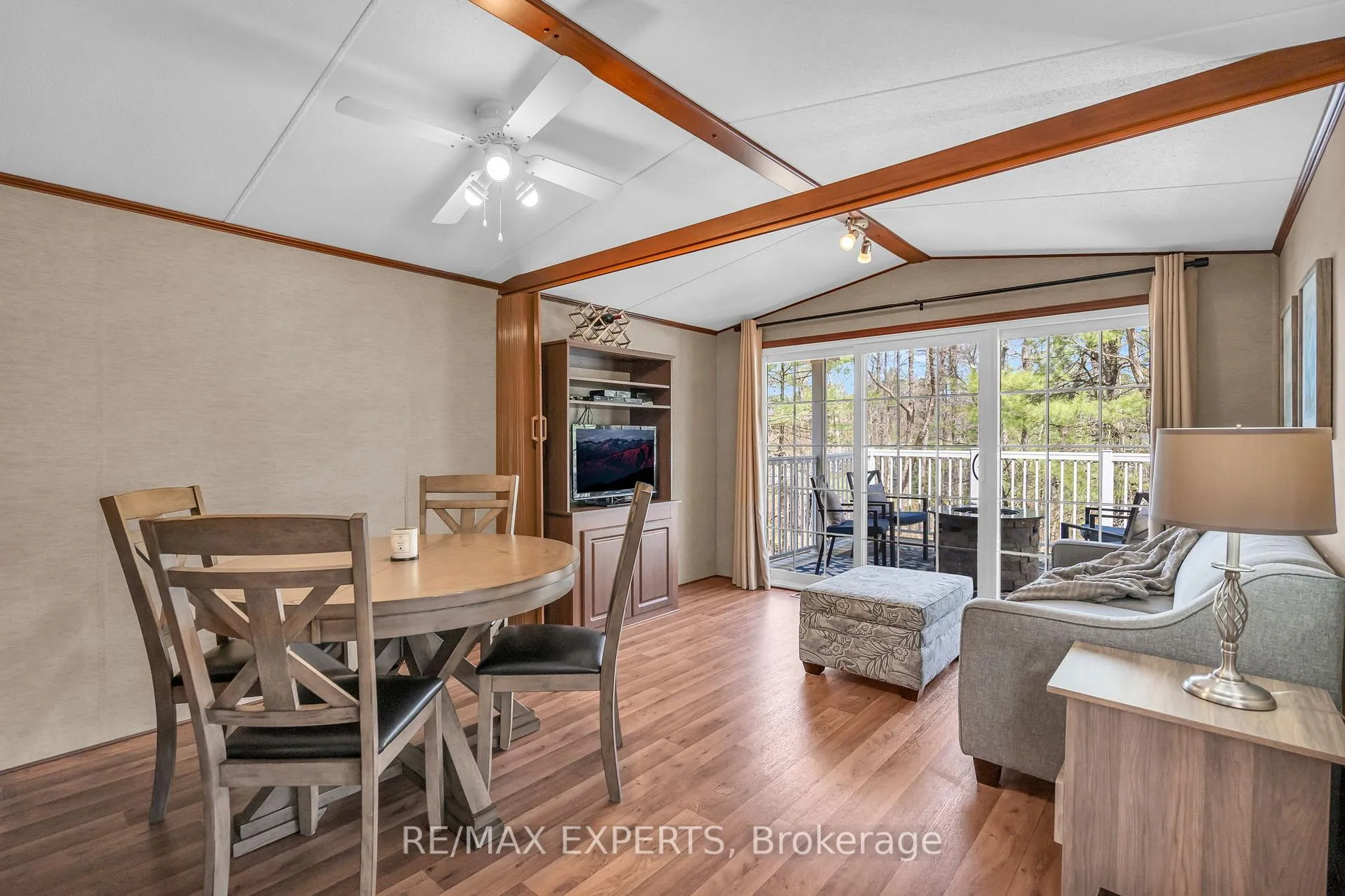 Photo 17 of Unit 8, 1336 S Morrison Lake Road, Gravenhurst, Wood (Gravenhurst) — HOMEH