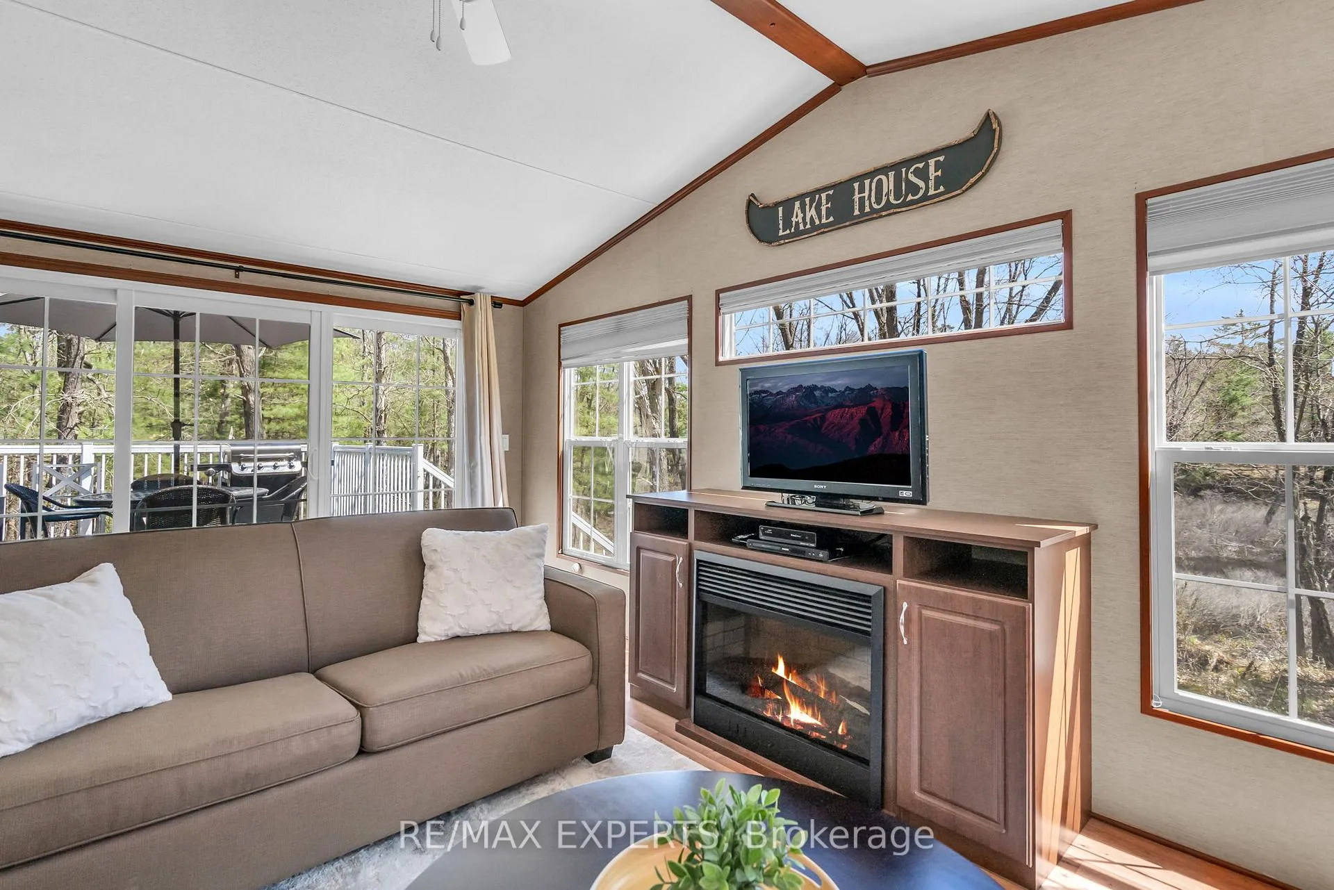Photo 27 of Unit 8, 1336 S Morrison Lake Road, Gravenhurst, Wood (Gravenhurst) — HOMEH