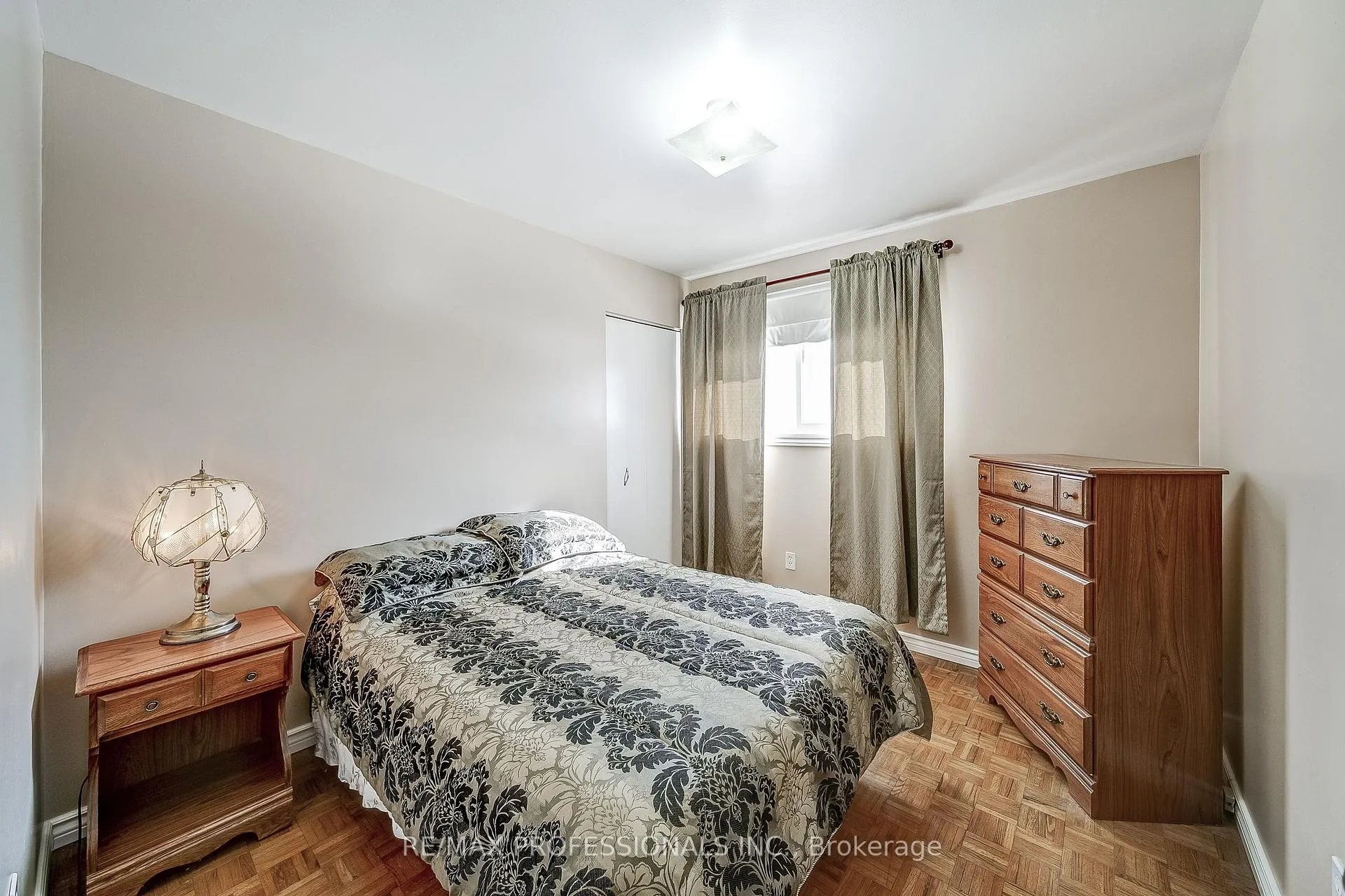 Photo 22 of 2 Agnes Street, Barrie, Wellington — HOMEH