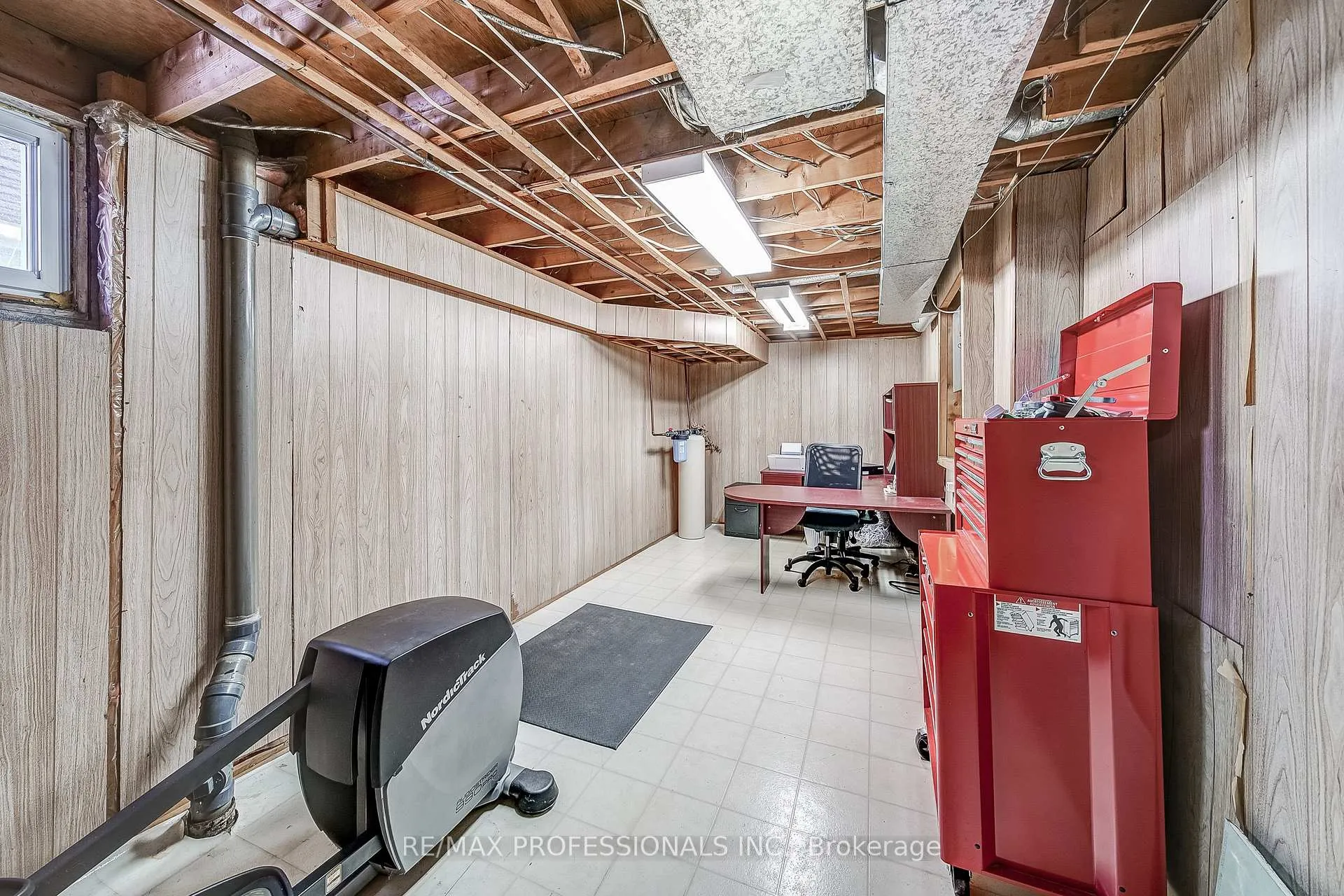 Photo 32 of 2 Agnes Street, Barrie, Wellington — HOMEH