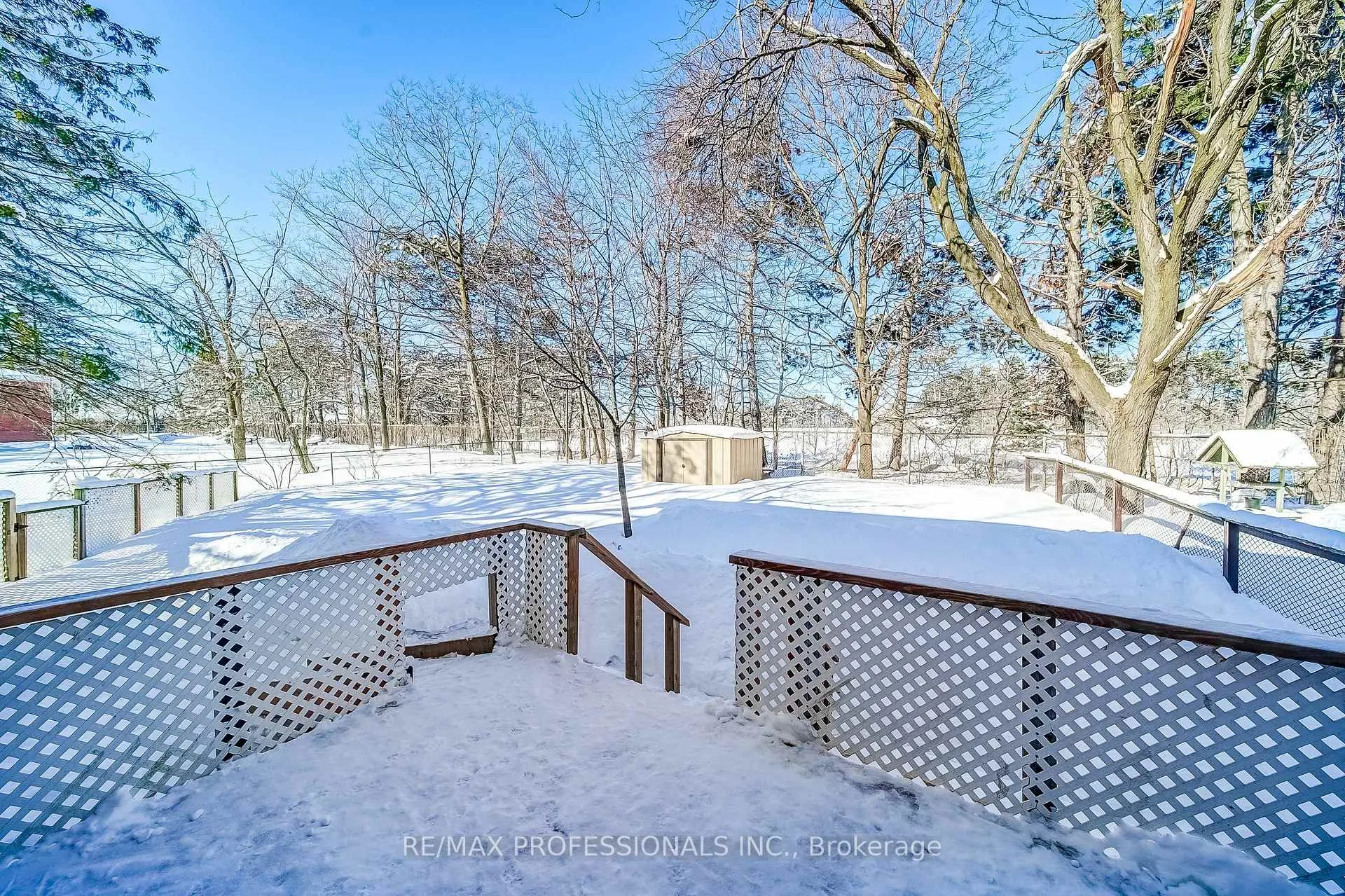 Photo 35 of 2 Agnes Street, Barrie, Wellington — HOMEH