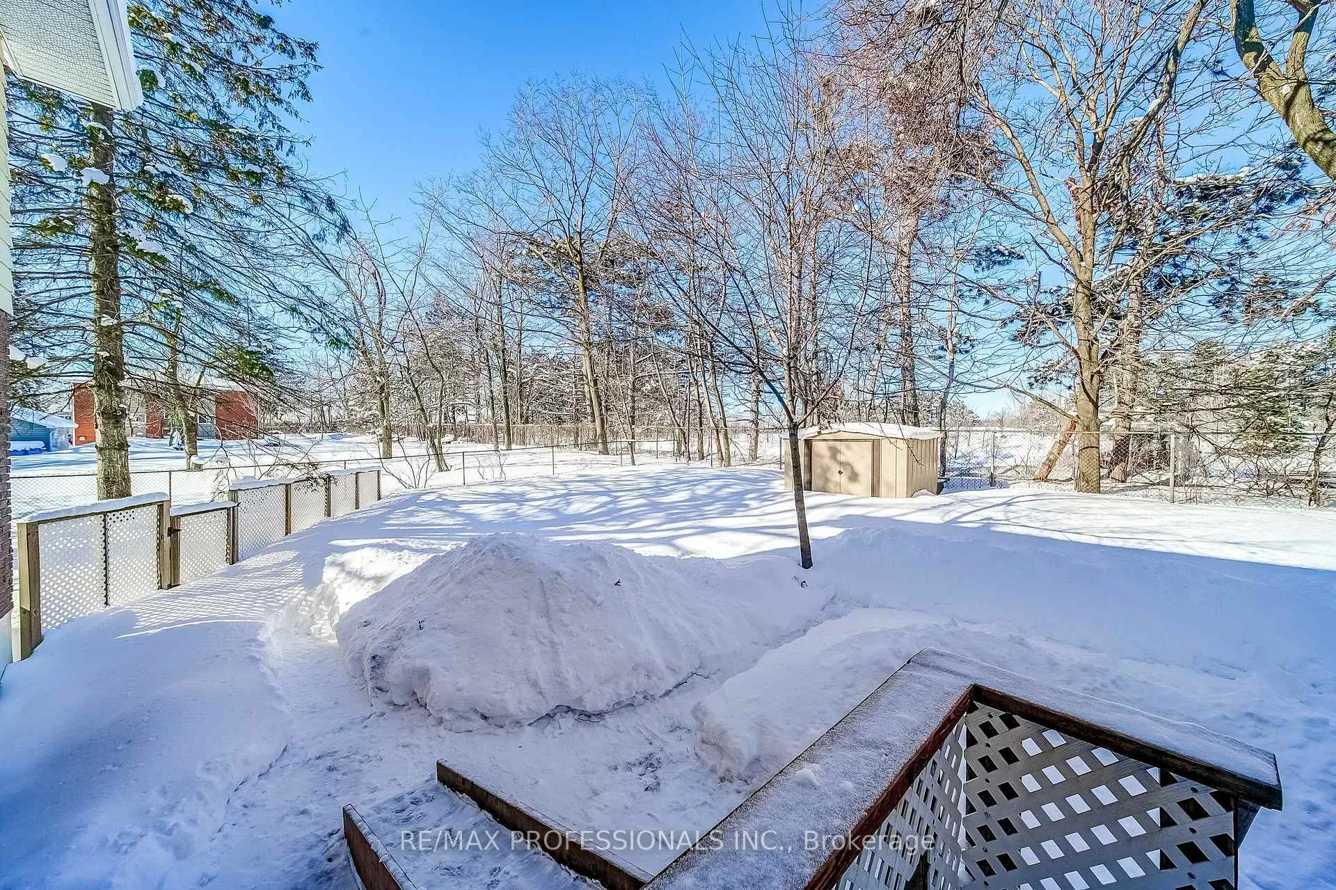 Photo 36 of 2 Agnes Street, Barrie, Wellington — HOMEH