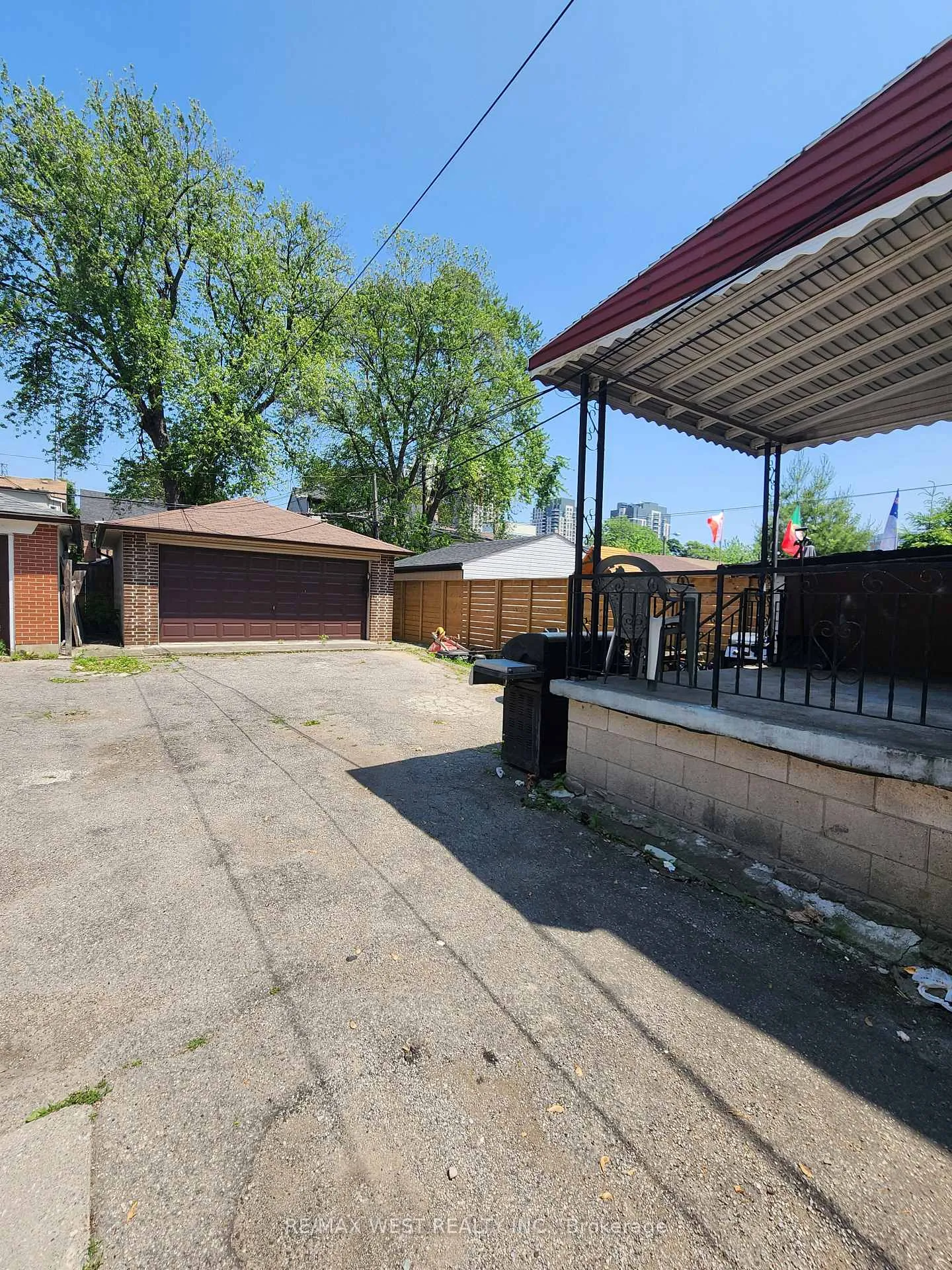 Photo 3 of 415 Symington Avenue, Toronto, Weston-Pellam Park — HOMEH