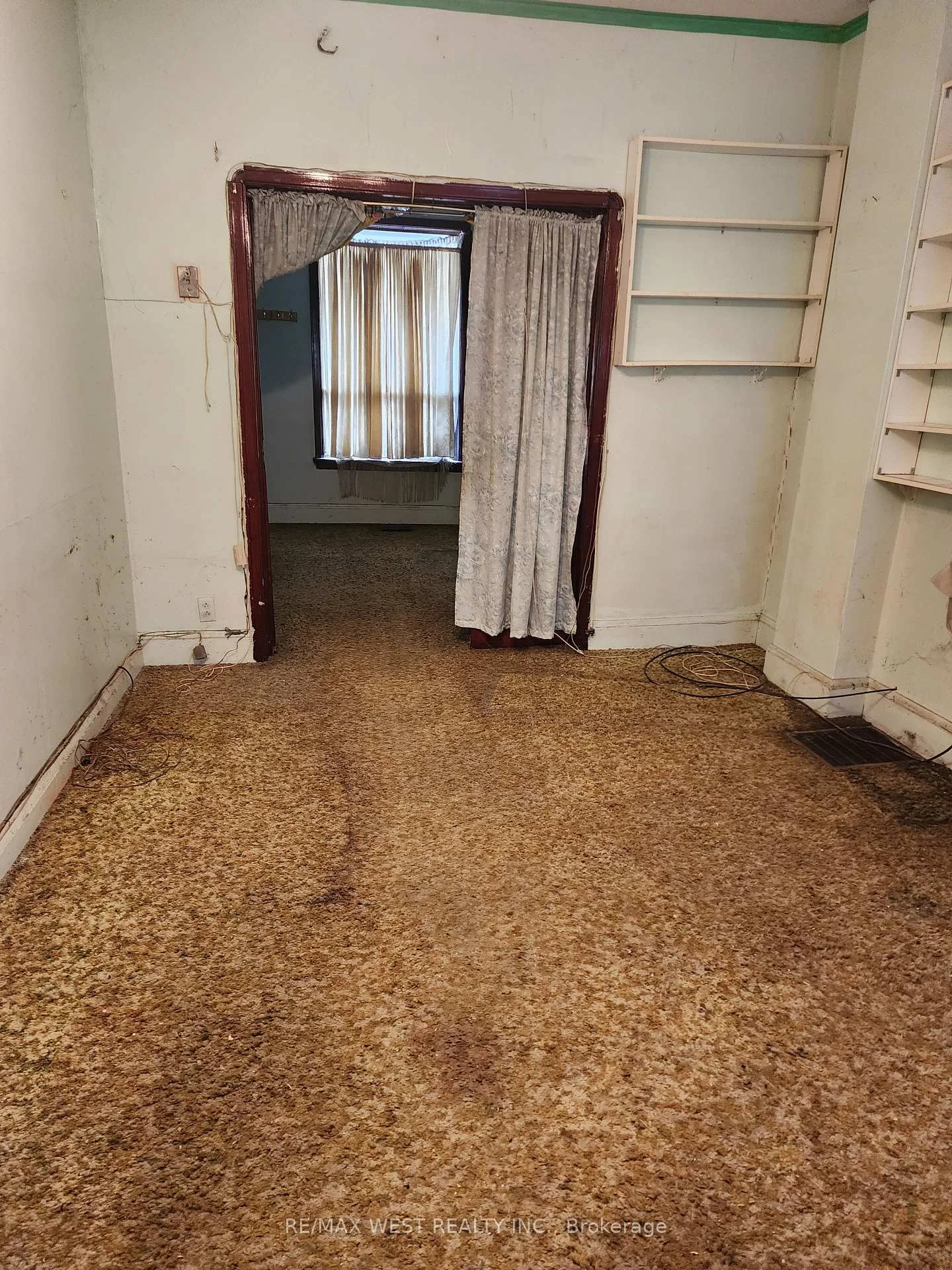Photo 7 of 415 Symington Avenue, Toronto, Weston-Pellam Park — HOMEH