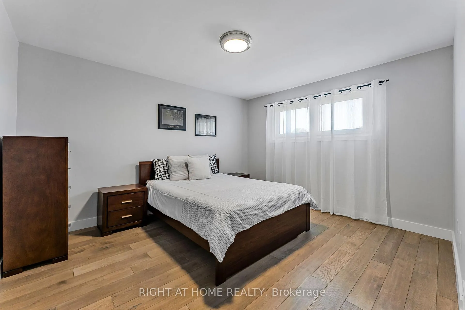 Photo 14 of 3 Baraniuk Street, St. Catharines, Lakeport — HOMEH