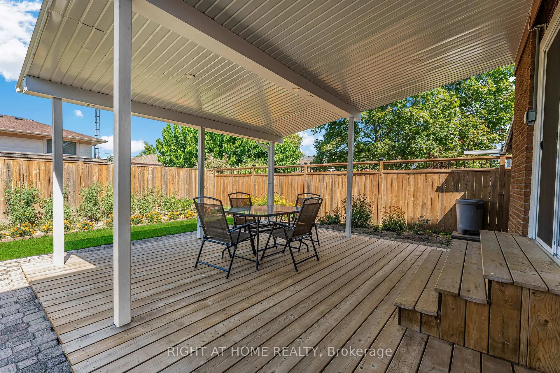 Photo 29 of 3 Baraniuk Street, St. Catharines, Lakeport — HOMEH