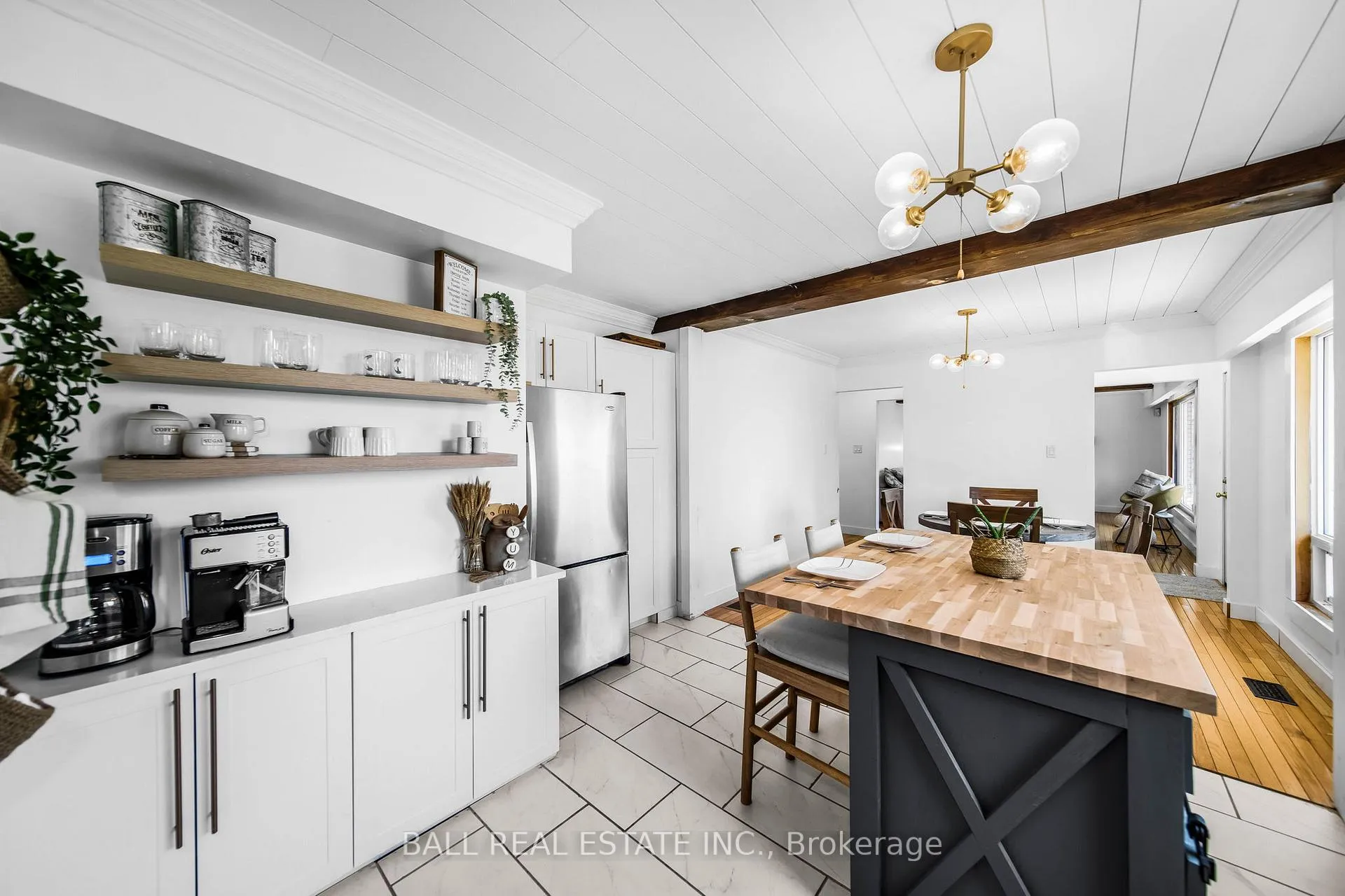 Photo 8 of 1749 Young's Point Road, Selwyn — HOMEH