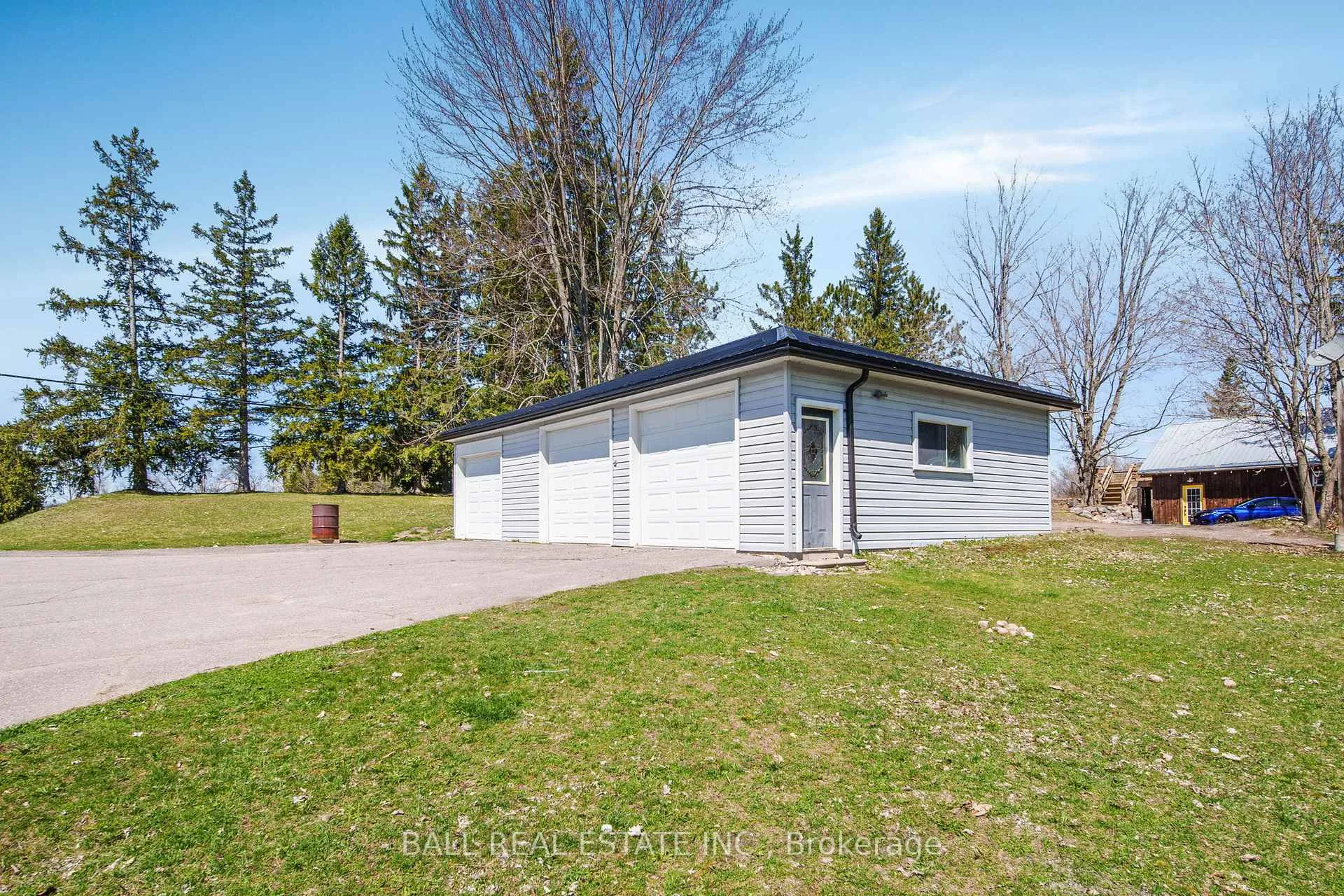 Photo 33 of 1749 Young's Point Road, Selwyn — HOMEH