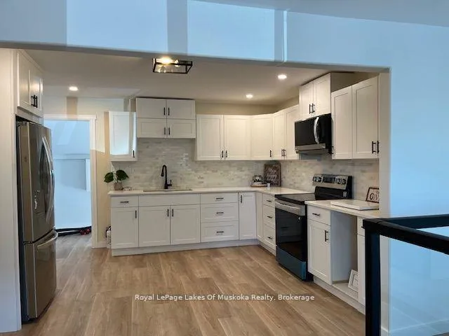 Photo 9 of 36 Ottawa Avenue, South River — HOMEH