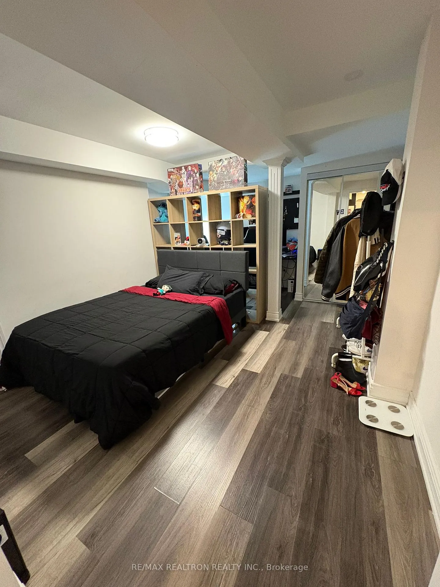 Photo 2 of Unit Bsmt, 15 Castle Rock Court, Markham, Cedarwood — HOMEH