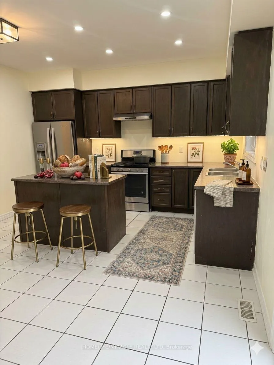 Photo 1 of 6 Maynada Road, Brampton, Northwest Brampton — HOMEH