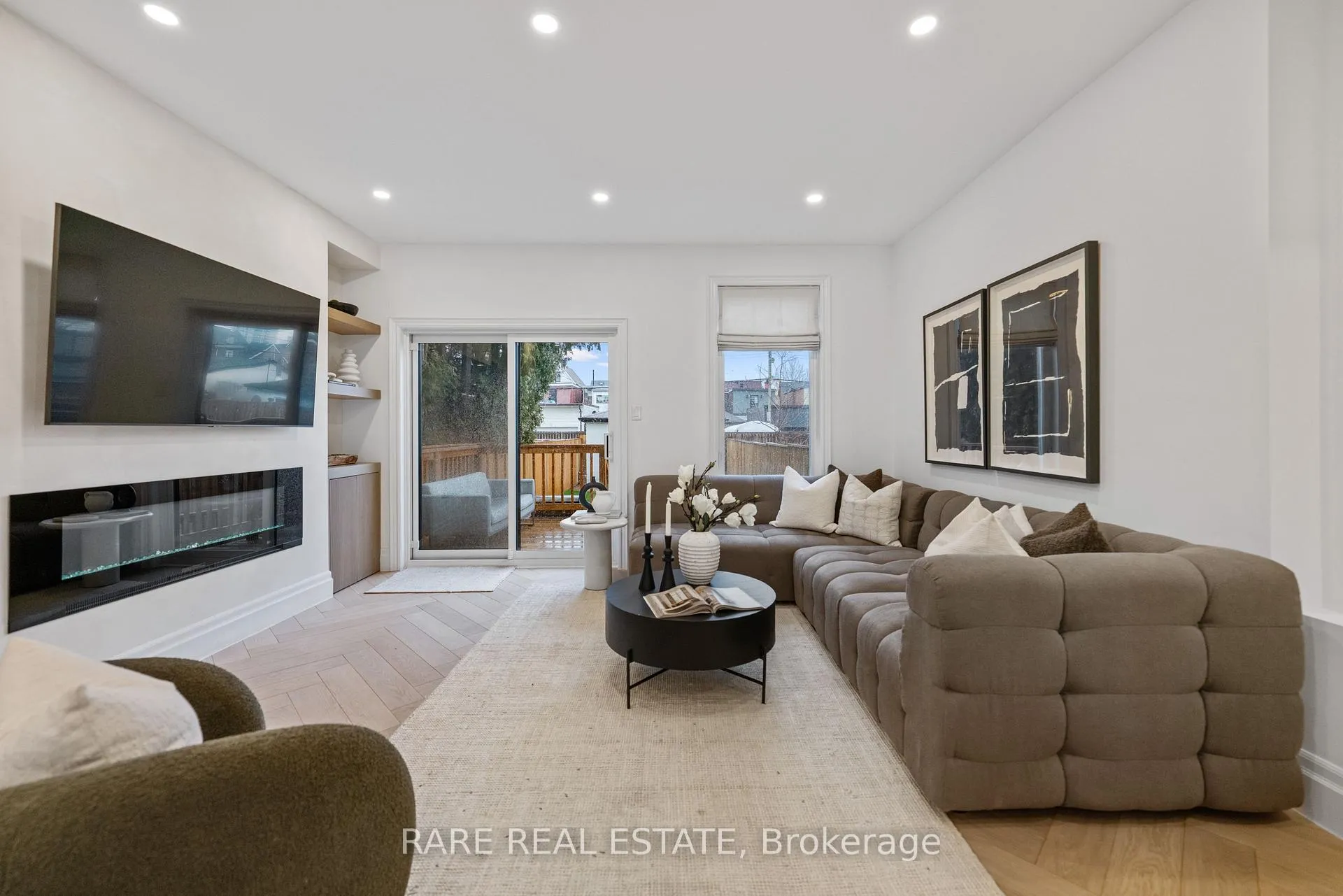 Photo 15 of 63 Laughton Avenue, Toronto, Weston-Pellam Park — HOMEH