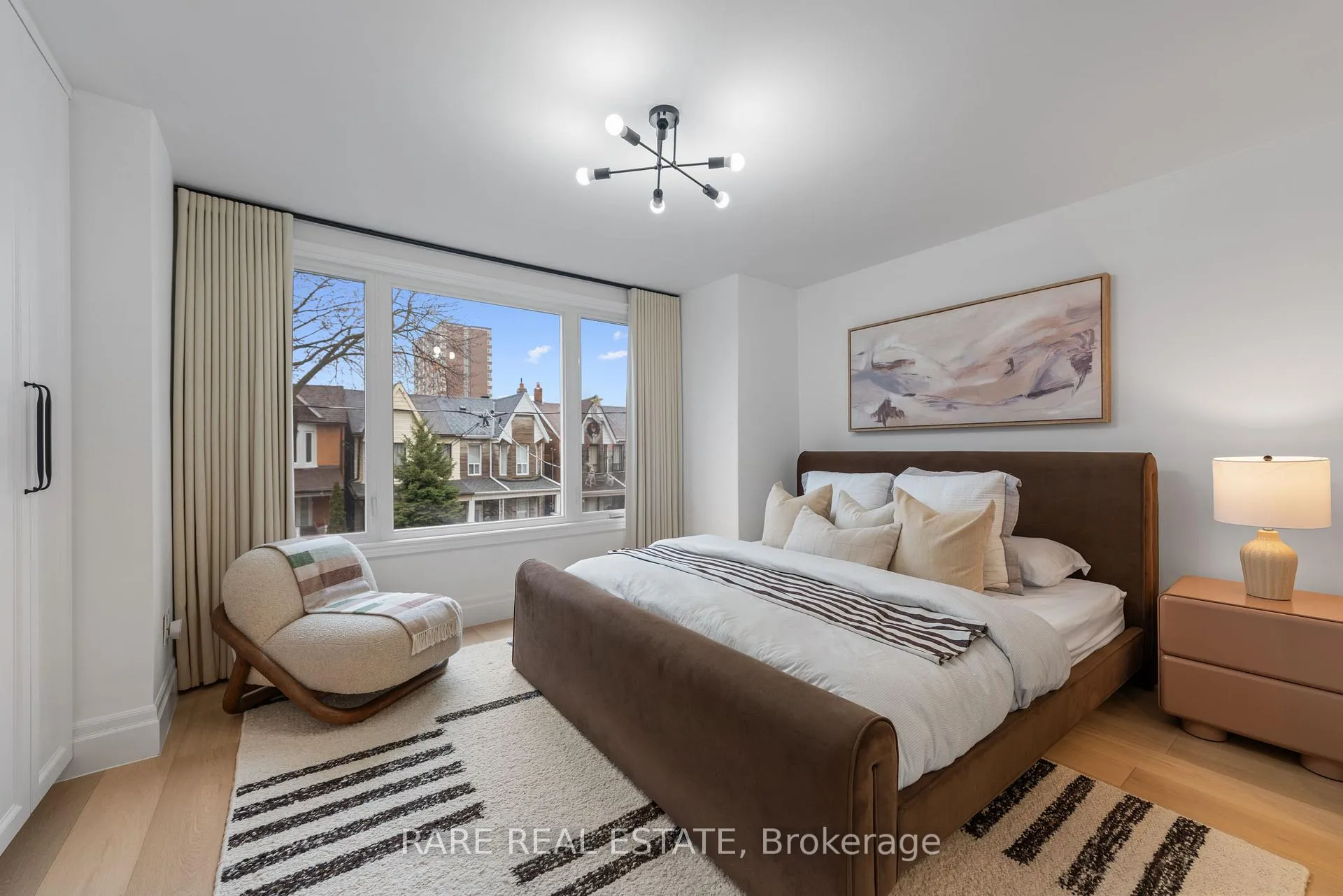 Photo 18 of 63 Laughton Avenue, Toronto, Weston-Pellam Park — HOMEH