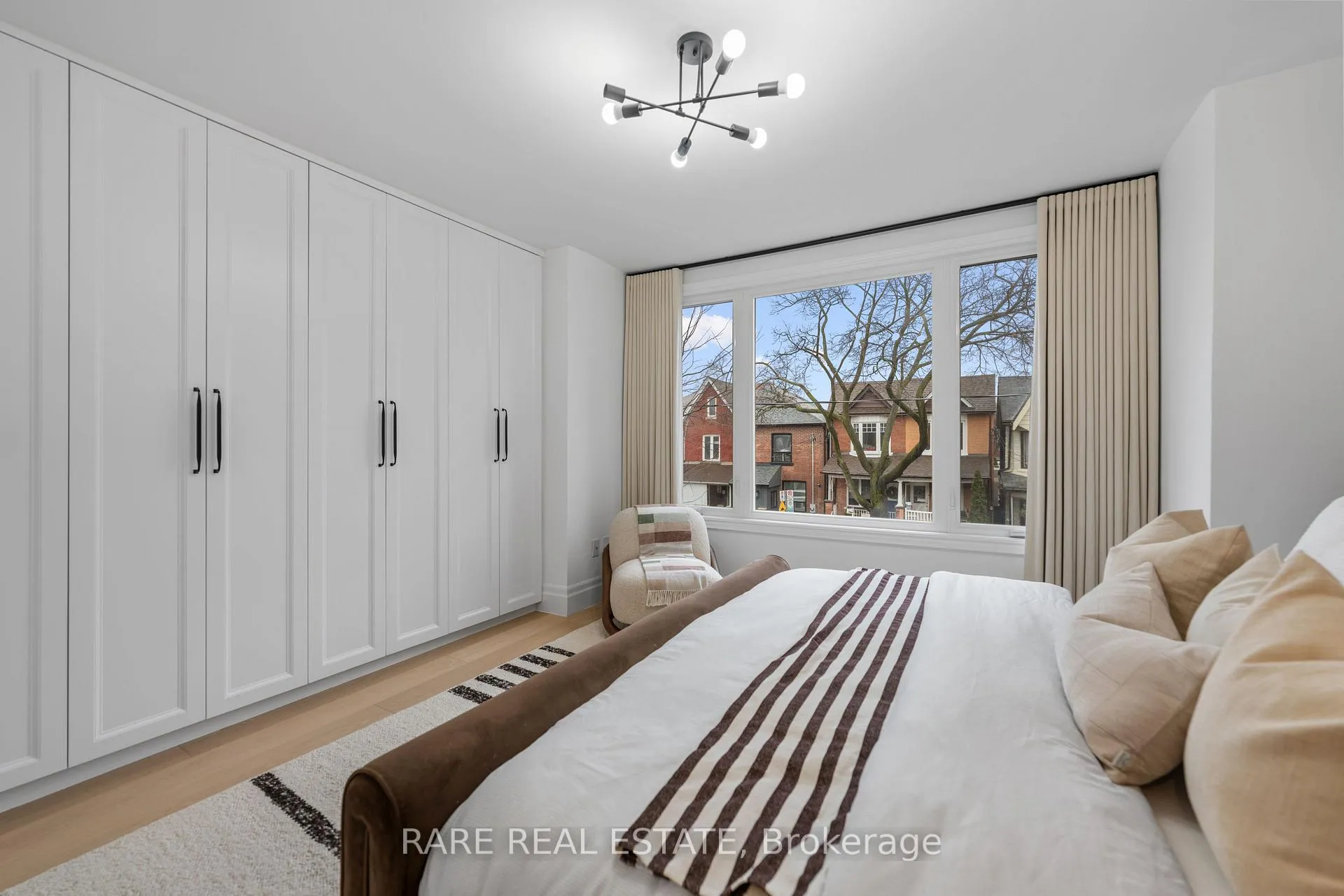 Photo 19 of 63 Laughton Avenue, Toronto, Weston-Pellam Park — HOMEH