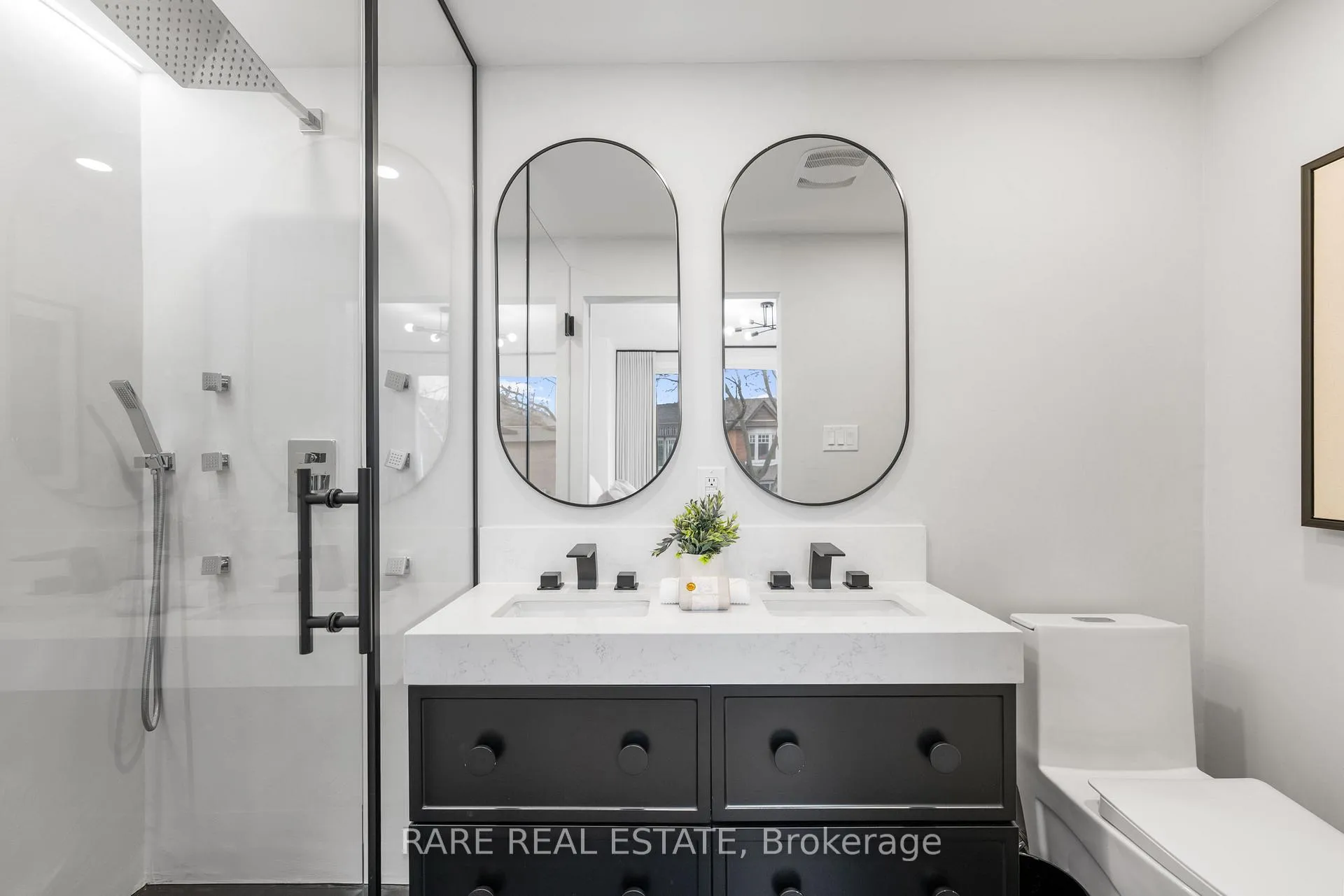 Photo 21 of 63 Laughton Avenue, Toronto, Weston-Pellam Park — HOMEH