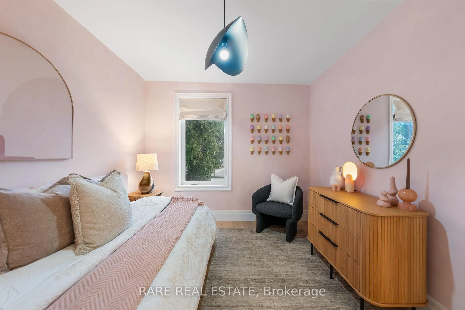 Photo 23 of 63 Laughton Avenue, Toronto, Weston-Pellam Park — HOMEH
