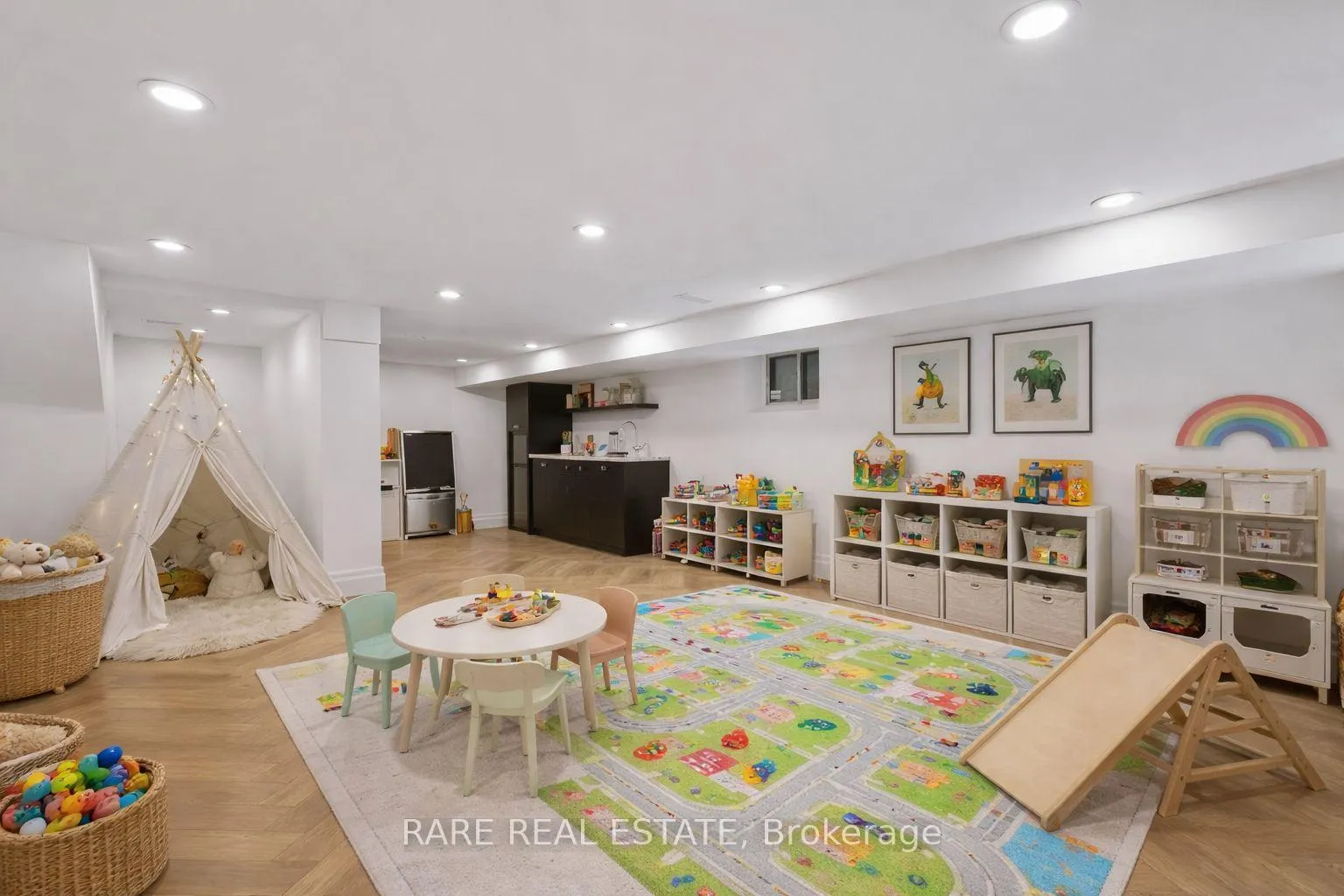 Photo 33 of 63 Laughton Avenue, Toronto, Weston-Pellam Park — HOMEH