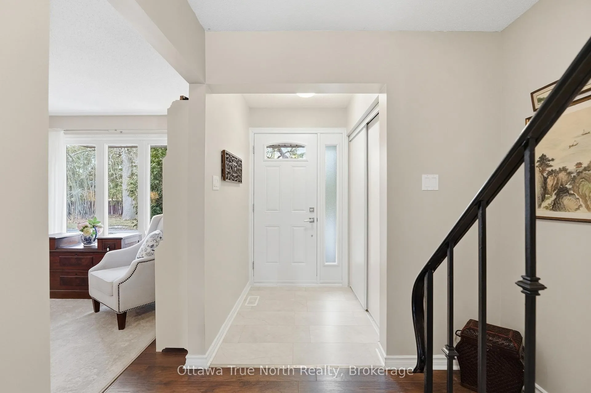 Photo 3 of Unit 73, 21 Midland Crescent, Ottawa, Arlington Woods — HOMEH