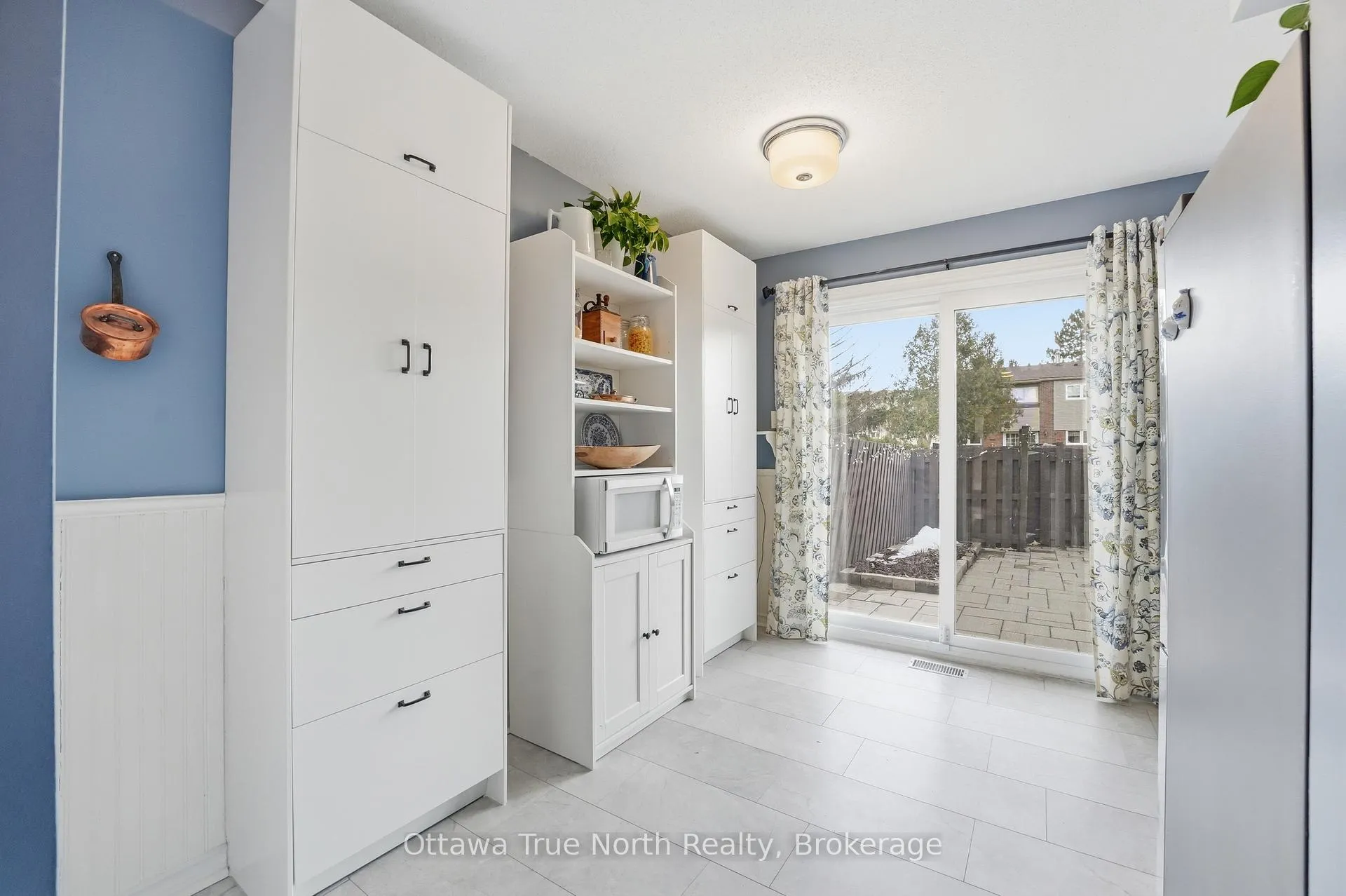 Photo 17 of Unit 73, 21 Midland Crescent, Ottawa, Arlington Woods — HOMEH