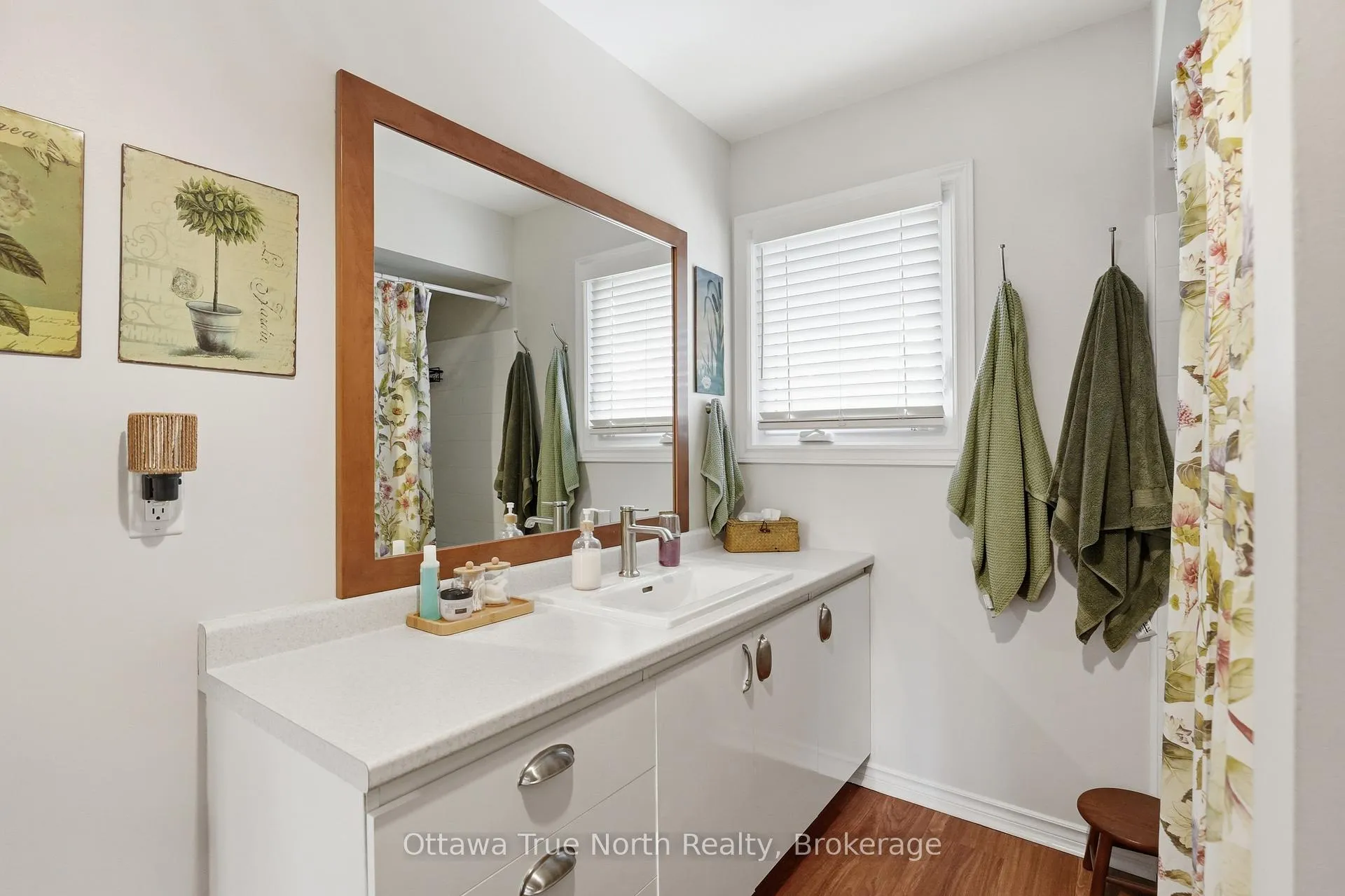 Photo 29 of Unit 73, 21 Midland Crescent, Ottawa, Arlington Woods — HOMEH