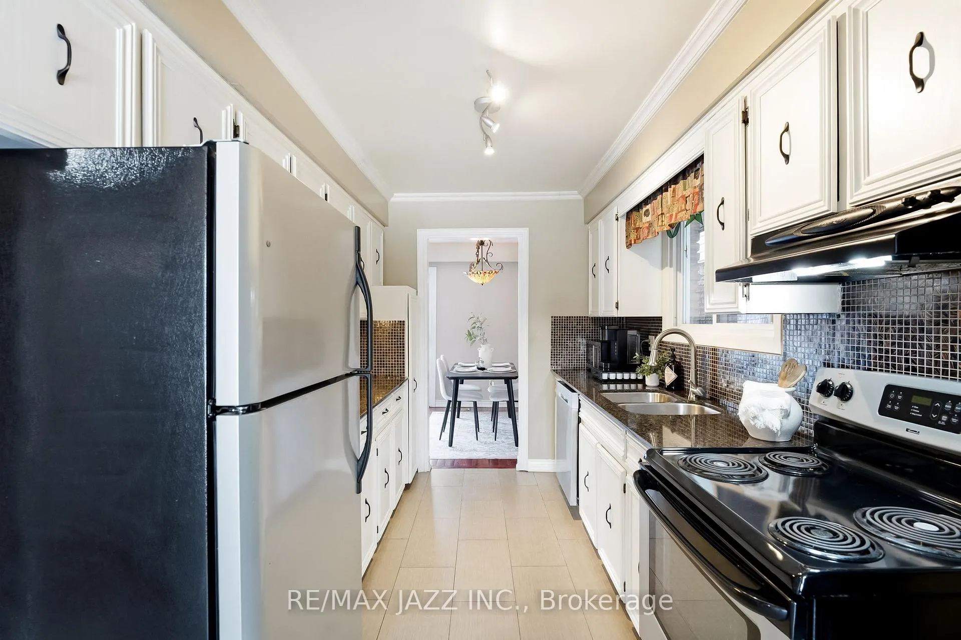 Photo 20 of 1757 Shadybrook Drive, Pickering, Amberlea — HOMEH
