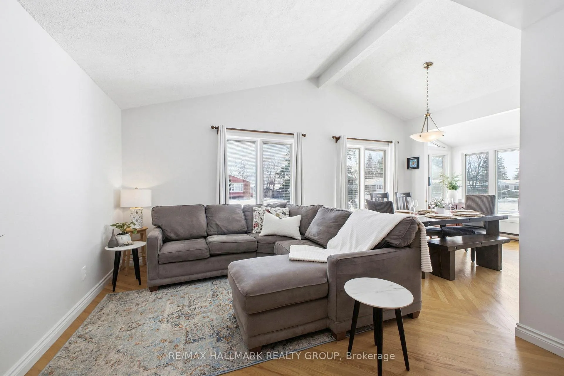 Photo 7 of 1 Howden Avenue, Ottawa, Meadowlands/St. Claire Gardens — HOMEH