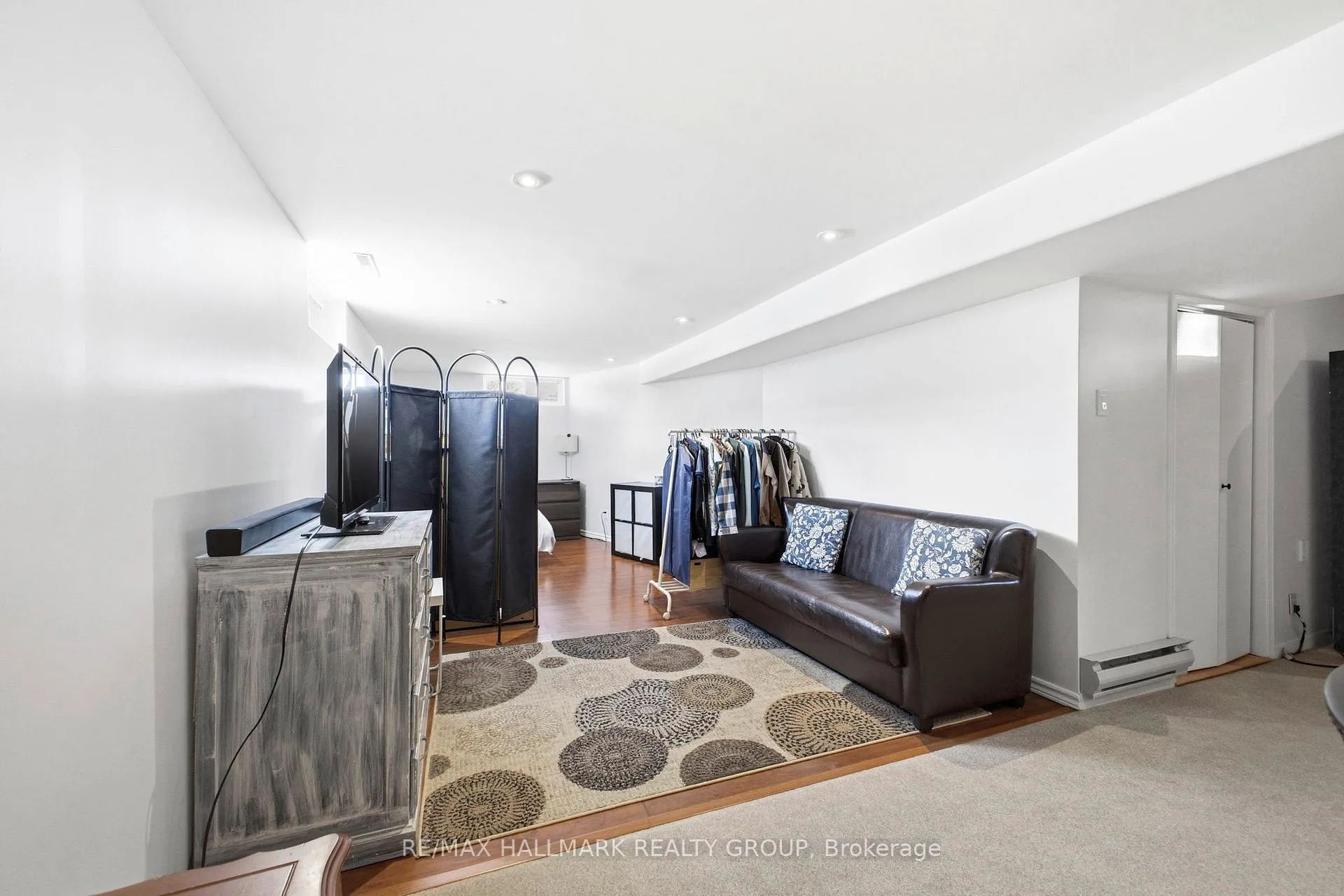Photo 37 of 1 Howden Avenue, Ottawa, Meadowlands/St. Claire Gardens — HOMEH