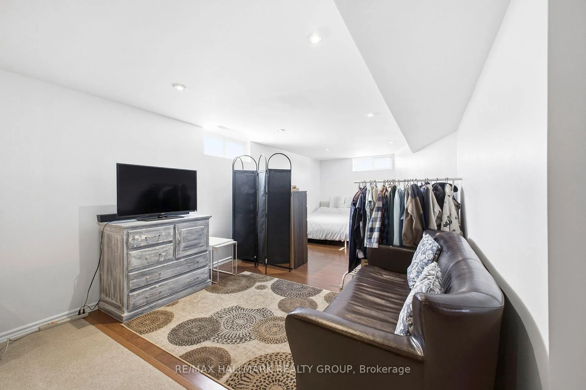 Photo 38 of 1 Howden Avenue, Ottawa, Meadowlands/St. Claire Gardens — HOMEH