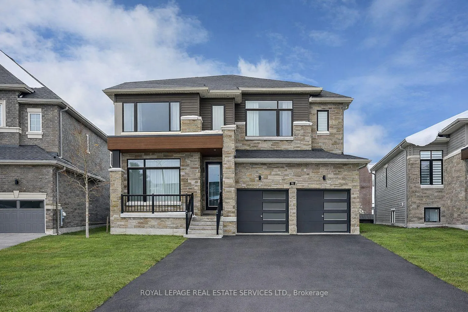 Photo 2 of 51 Nicort Road, Wasaga Beach — HOMEH