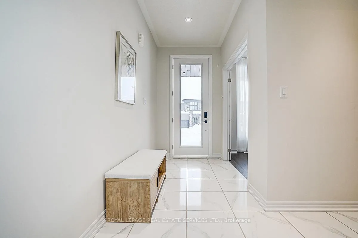 Photo 5 of 51 Nicort Road, Wasaga Beach — HOMEH