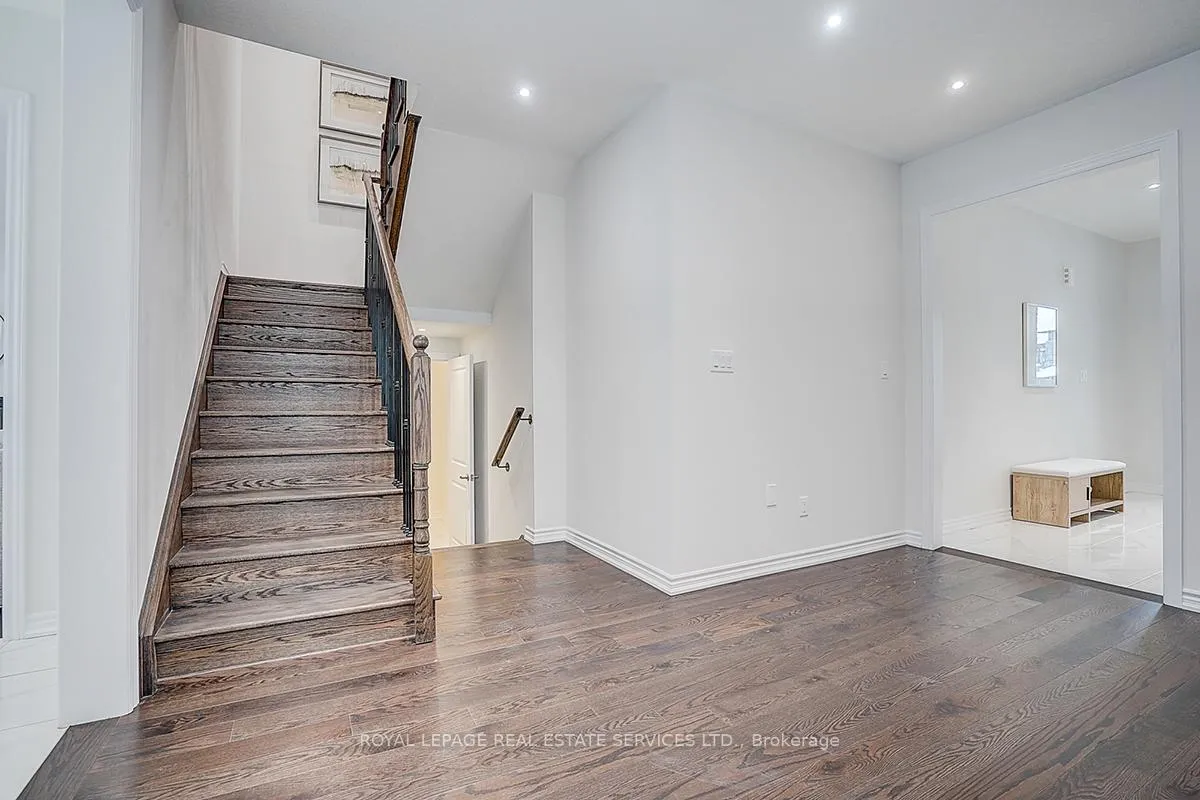 Photo 12 of 51 Nicort Road, Wasaga Beach — HOMEH