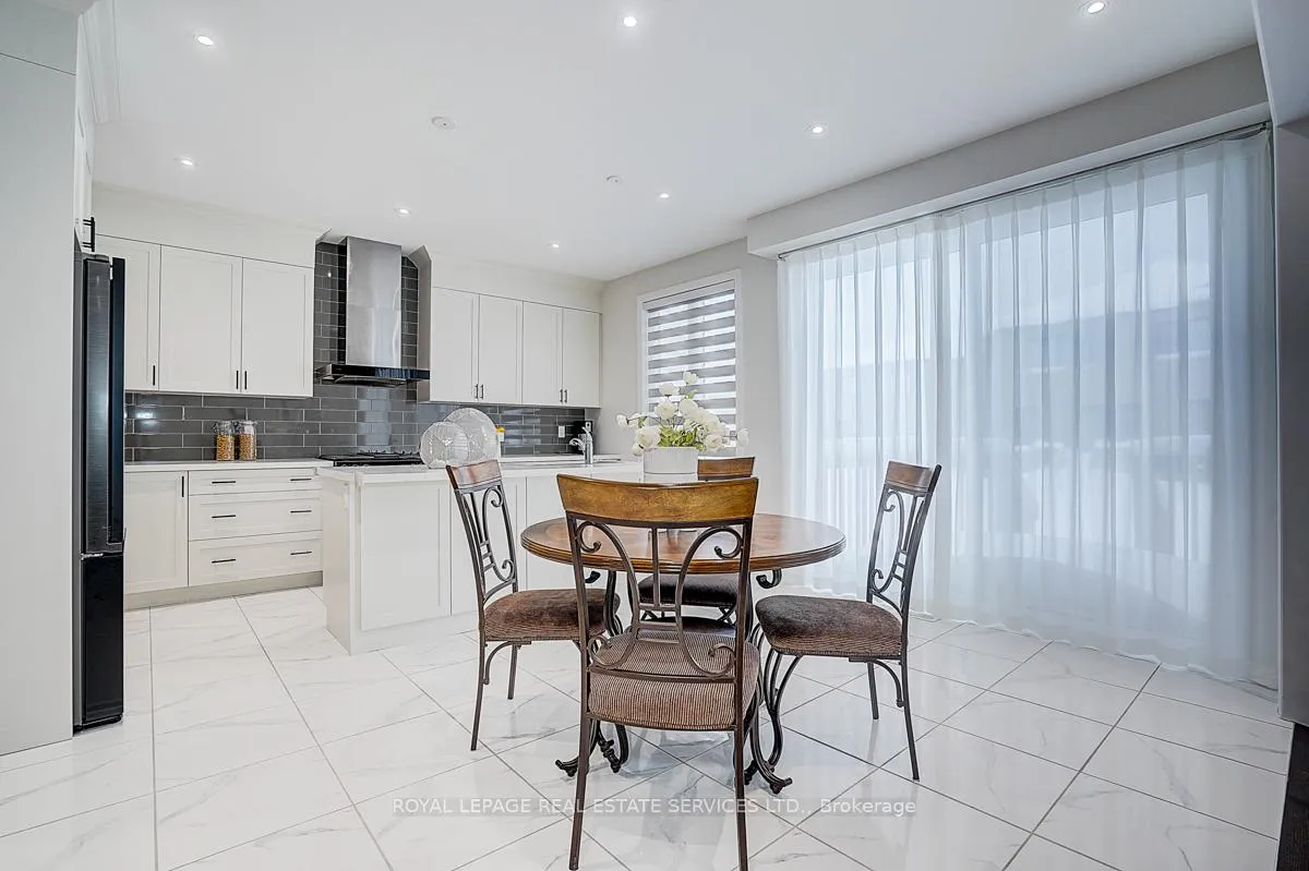 Photo 14 of 51 Nicort Road, Wasaga Beach — HOMEH