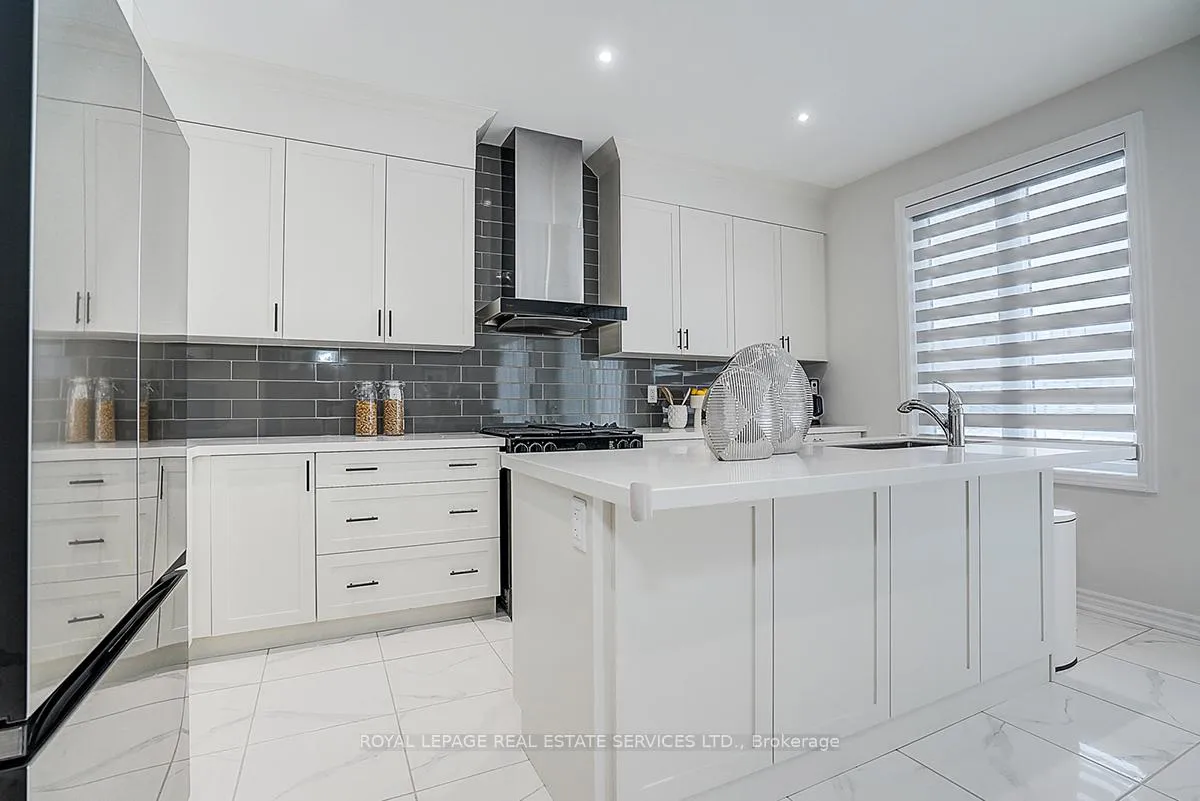Photo 1 of 51 Nicort Road, Wasaga Beach — HOMEH