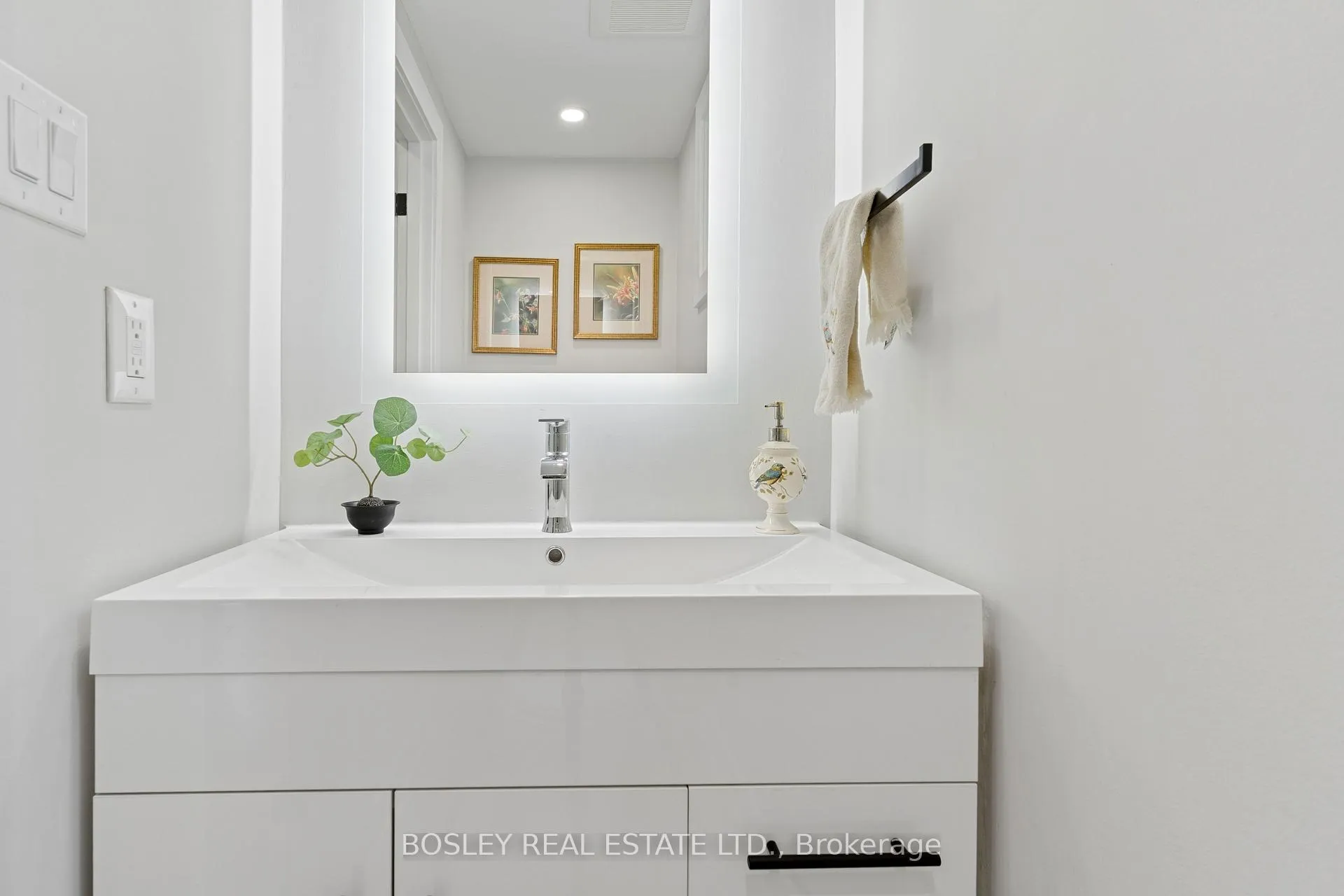Photo 13 of Unit 76, 2272 Mowat Avenue, Oakville, River Oaks — HOMEH