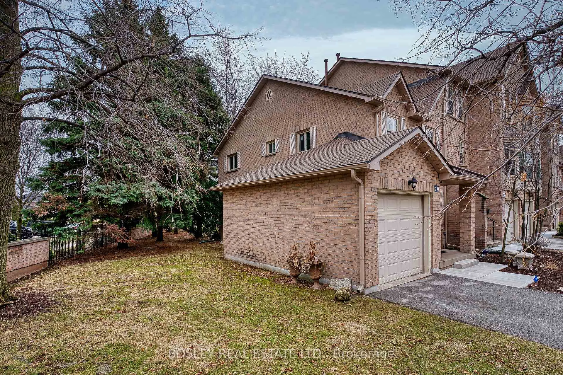 Photo 46 of Unit 76, 2272 Mowat Avenue, Oakville, River Oaks — HOMEH