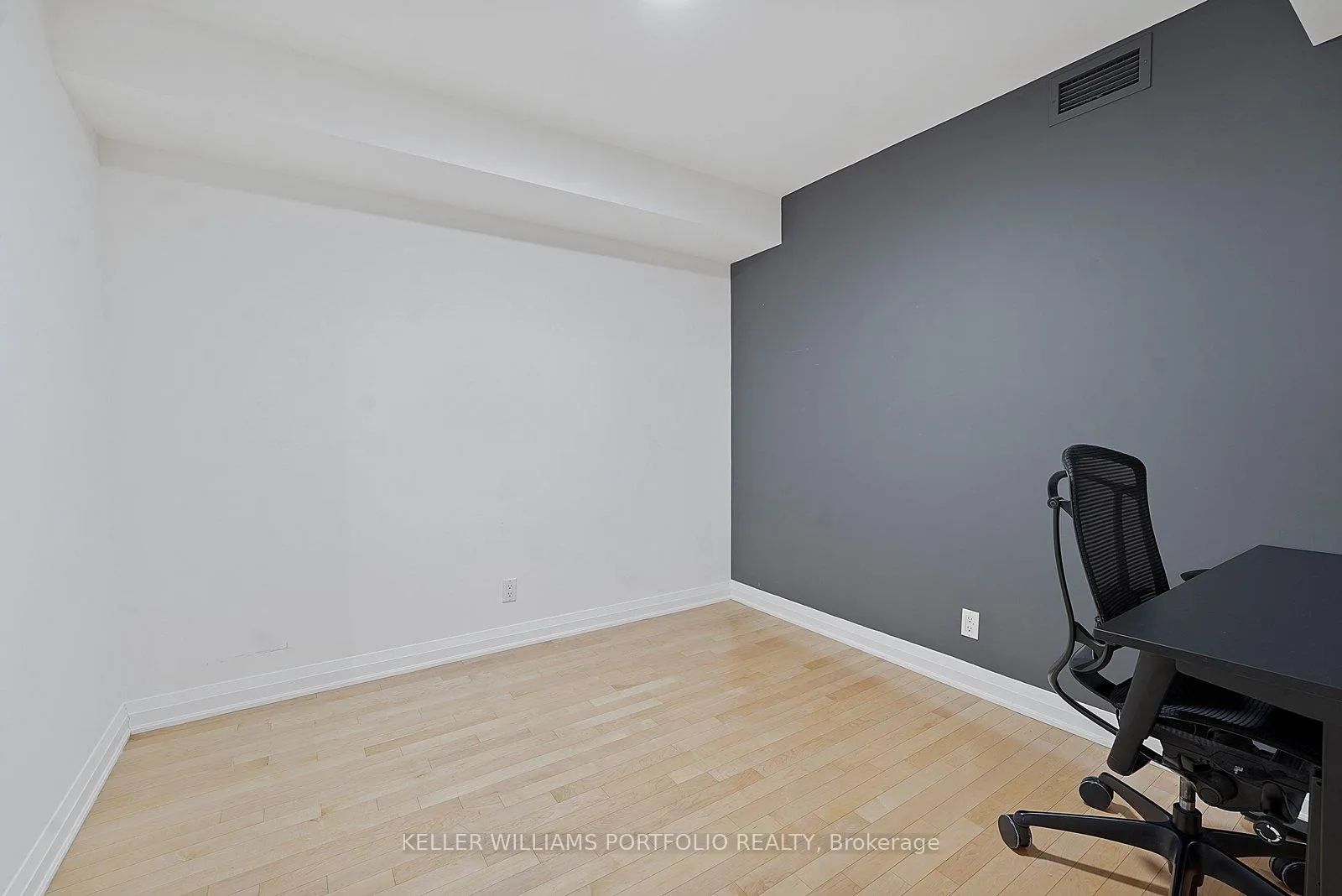 Photo 22 of Unit 205, 3 McAlpine Street, Toronto, The Annex — HOMEH