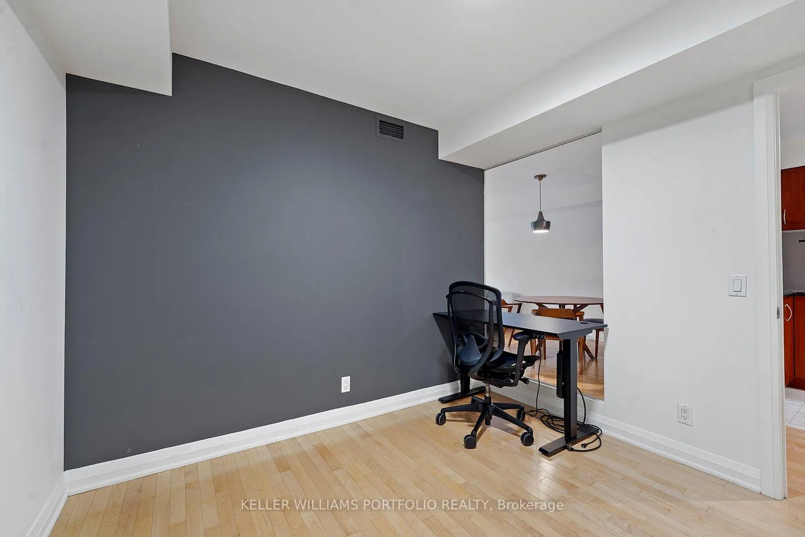 Photo 23 of Unit 205, 3 McAlpine Street, Toronto, The Annex — HOMEH