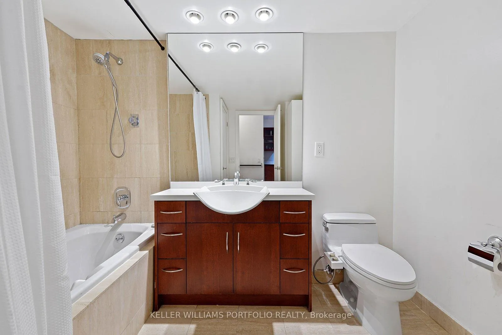 Photo 26 of Unit 205, 3 McAlpine Street, Toronto, The Annex — HOMEH