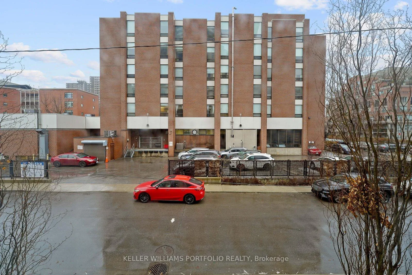 Photo 28 of Unit 205, 3 McAlpine Street, Toronto, The Annex — HOMEH