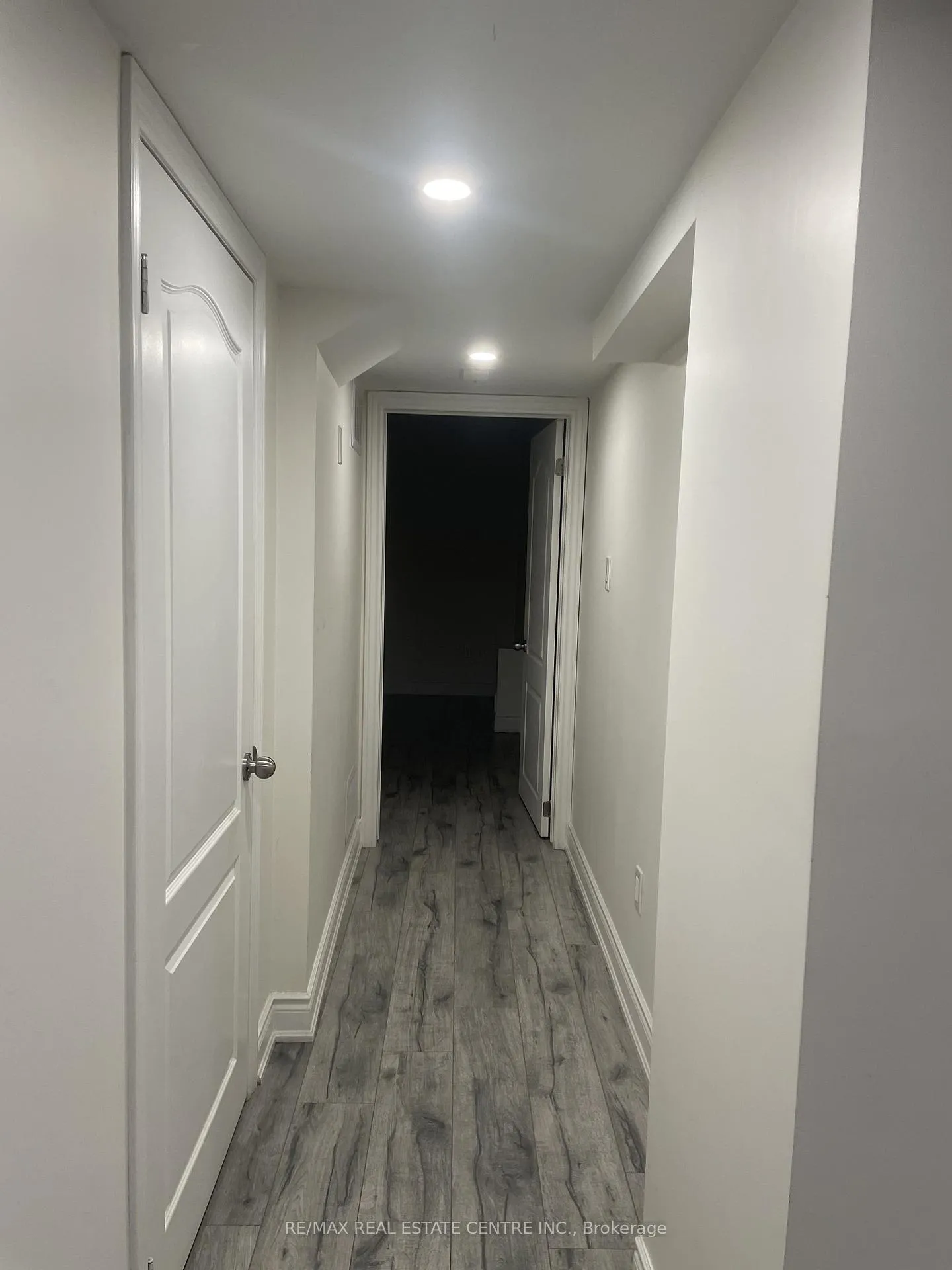 Photo 9 of 30 Roulette Crescent, Brampton, Northwest Brampton — HOMEH