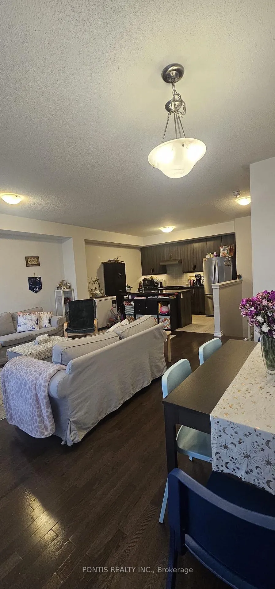 Photo 10 of 3038 Postridge Drive, Oakville, Joshua Meadows — HOMEH