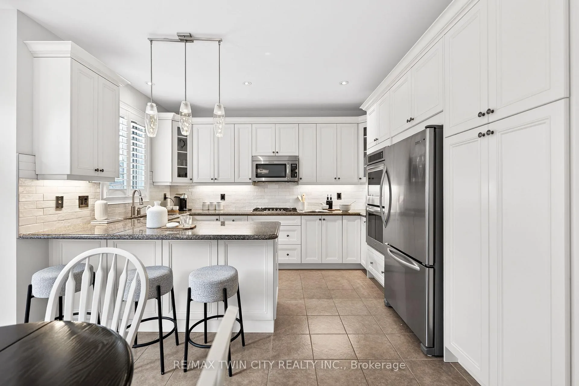 Photo 16 of 405 Rideau River Street, Waterloo — HOMEH