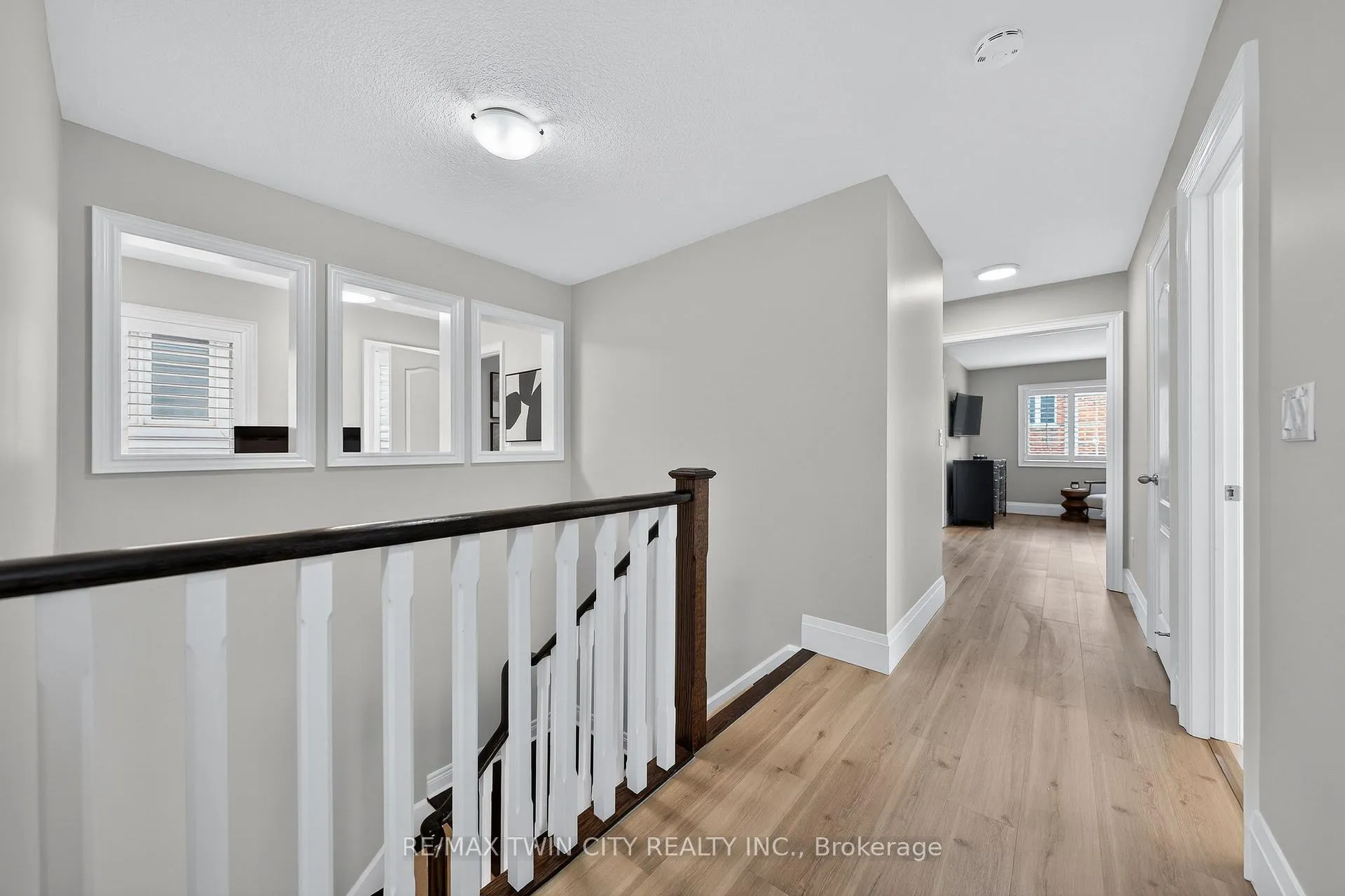 Photo 24 of 405 Rideau River Street, Waterloo — HOMEH