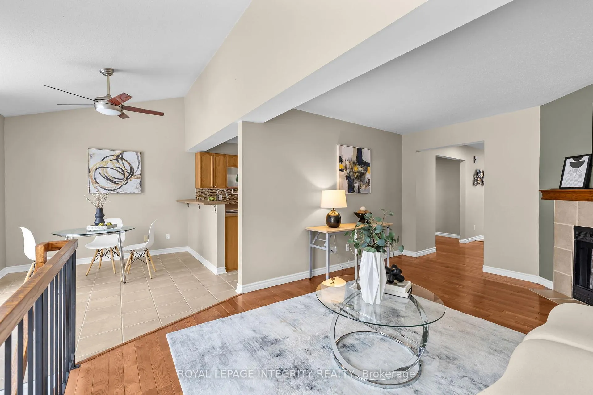 Photo 14 of 35 Randall James Drive, Ottawa, Stittsville (Central) — HOMEH