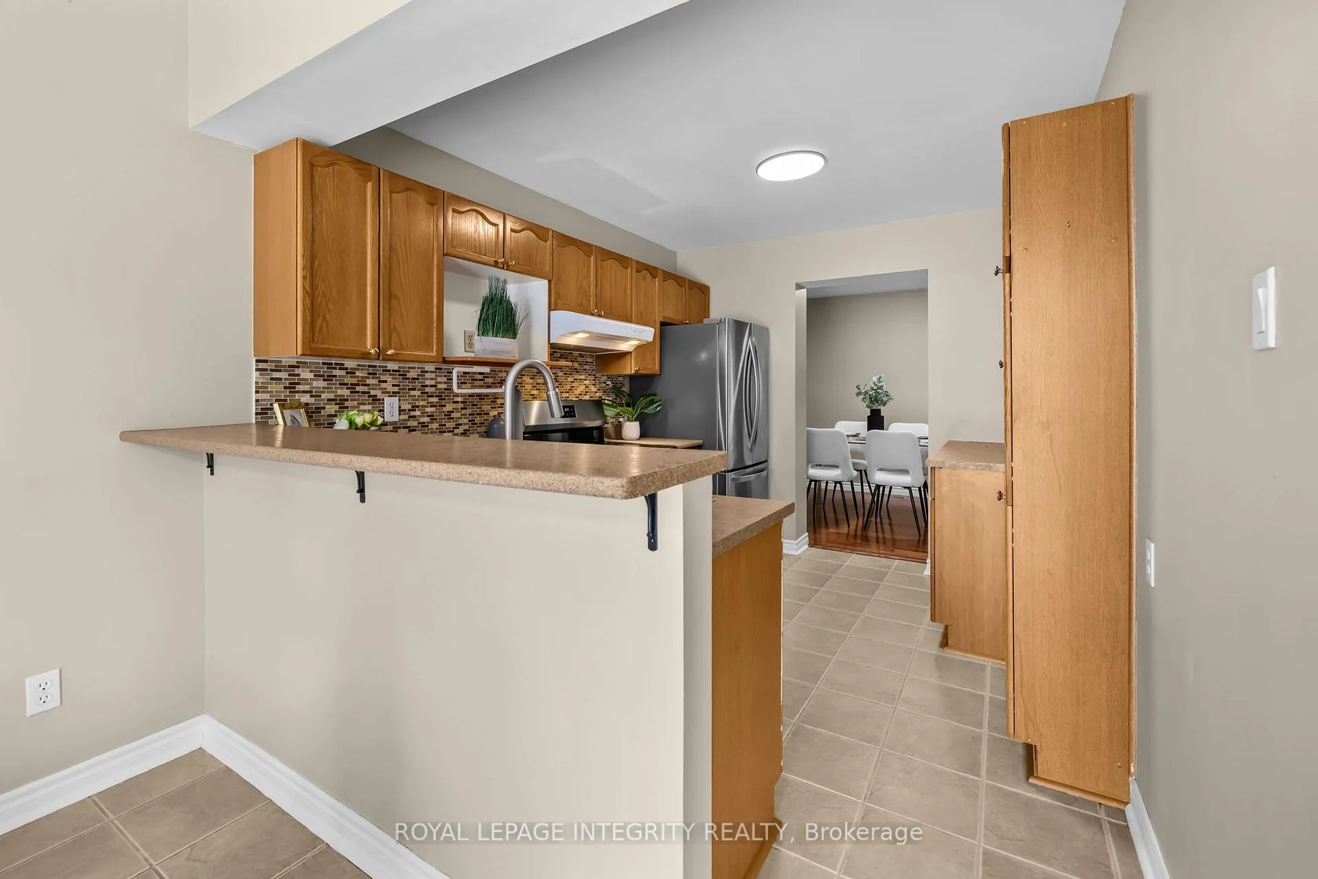 Photo 17 of 35 Randall James Drive, Ottawa, Stittsville (Central) — HOMEH