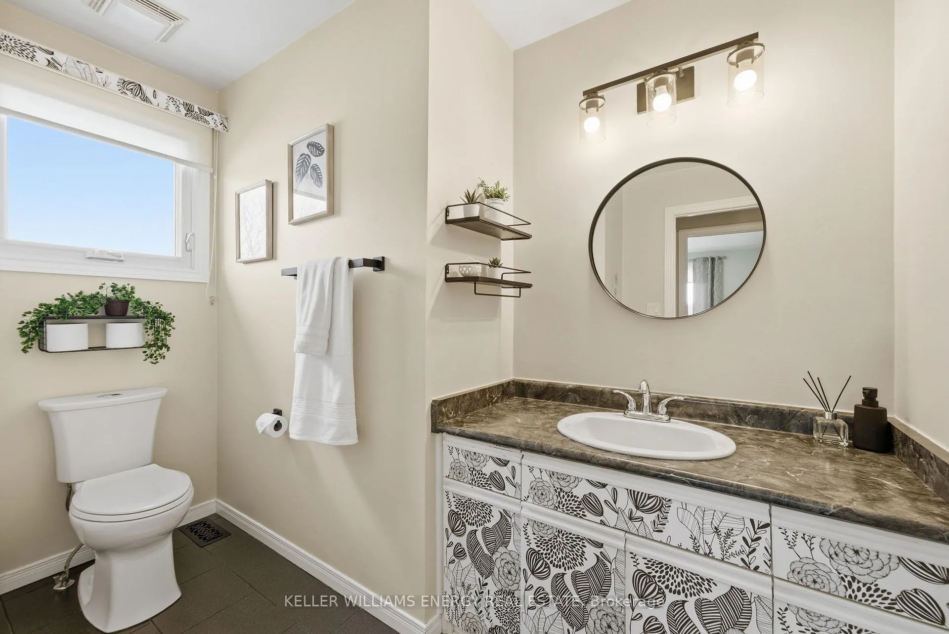 Photo 18 of 11 Ridgeview Drive, Scugog, Port Perry — HOMEH